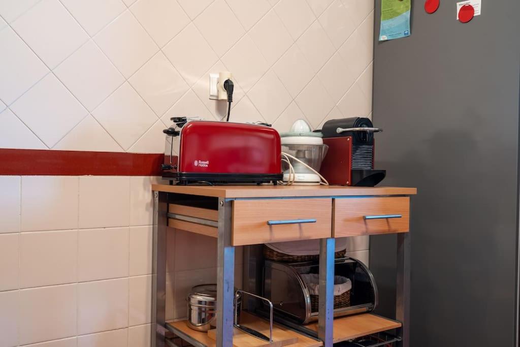 The Flat en Ericeira — kitchen