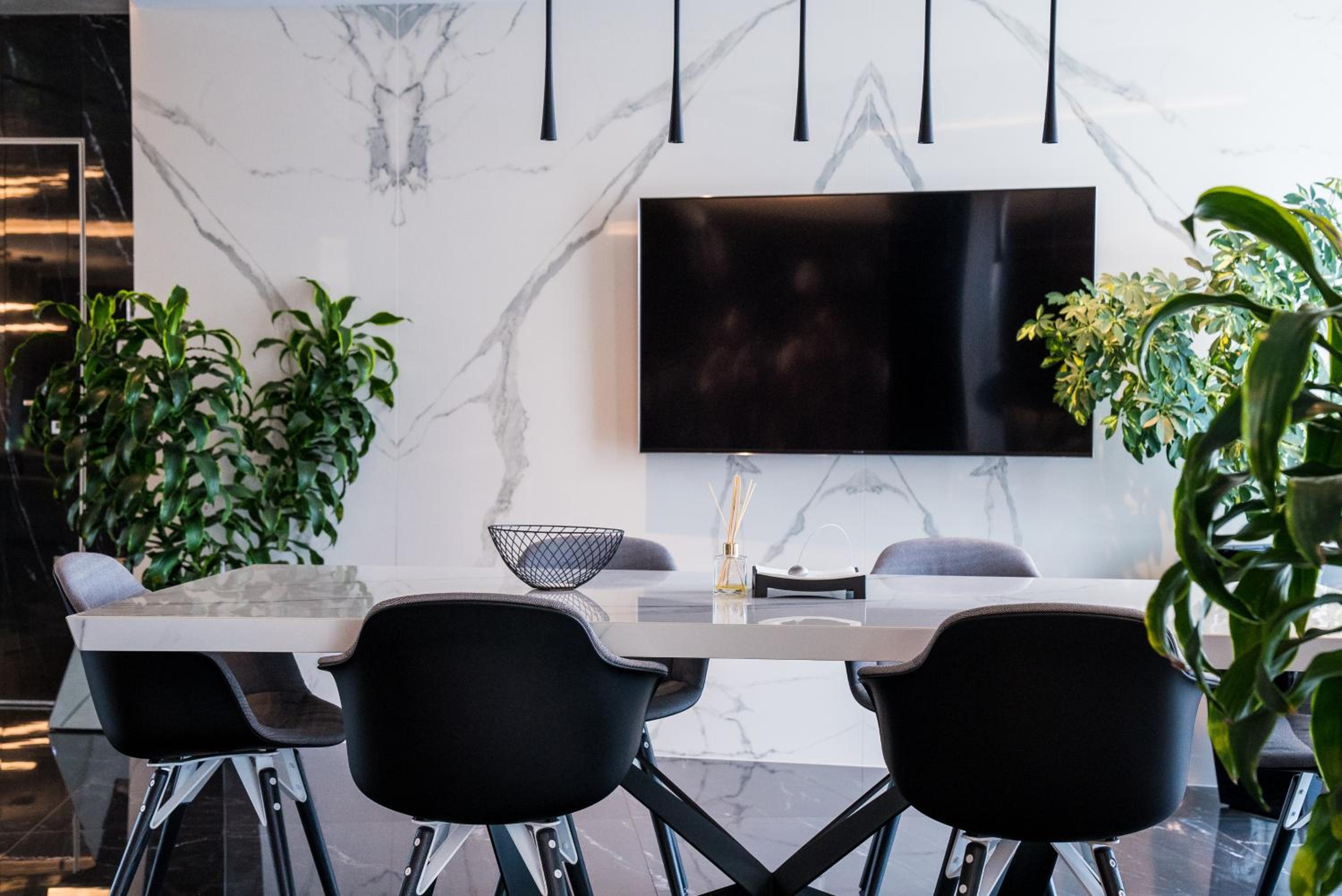 meeting & event spaces