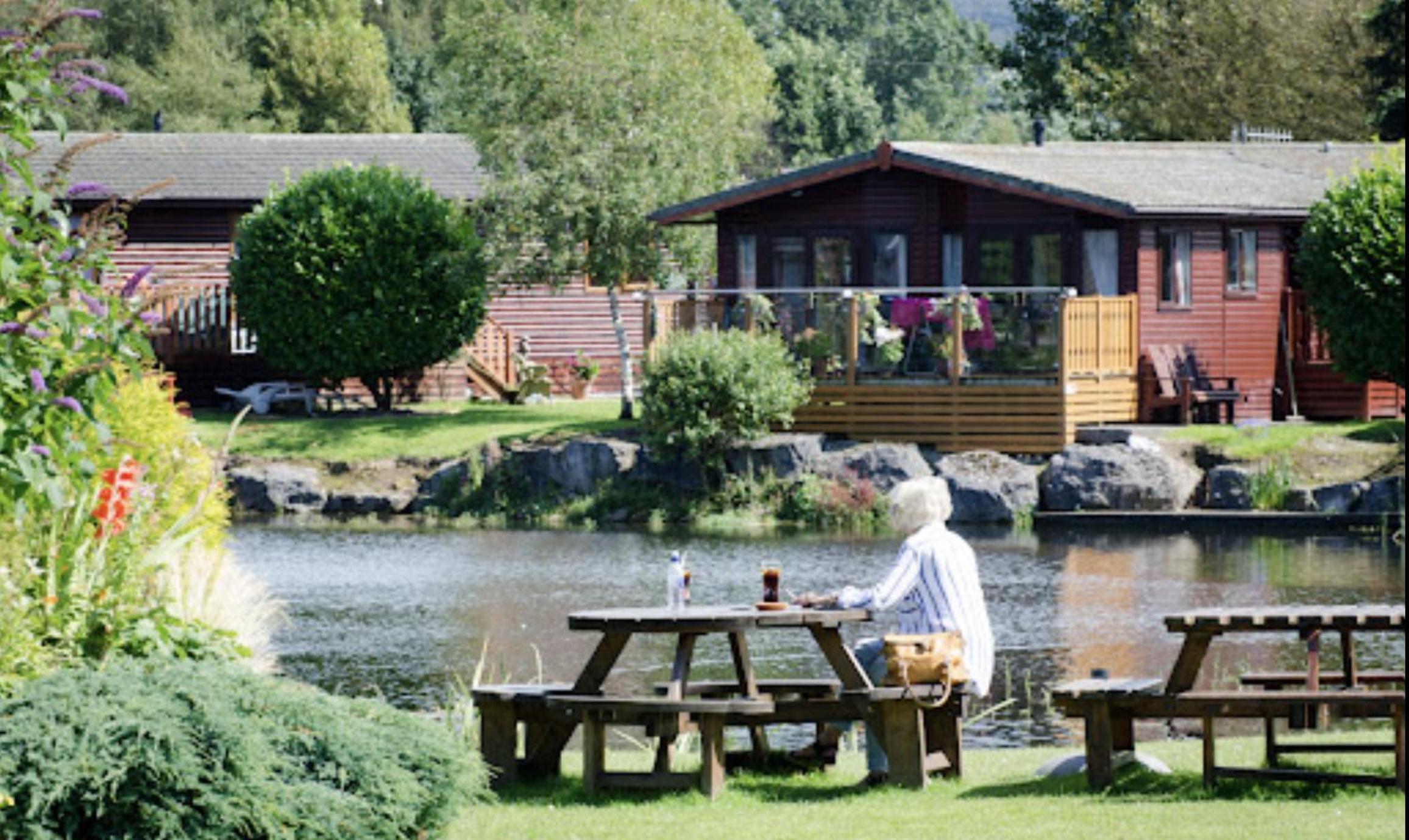 Borwick Lakes Holiday Caravan (Partial Lake View) view 4