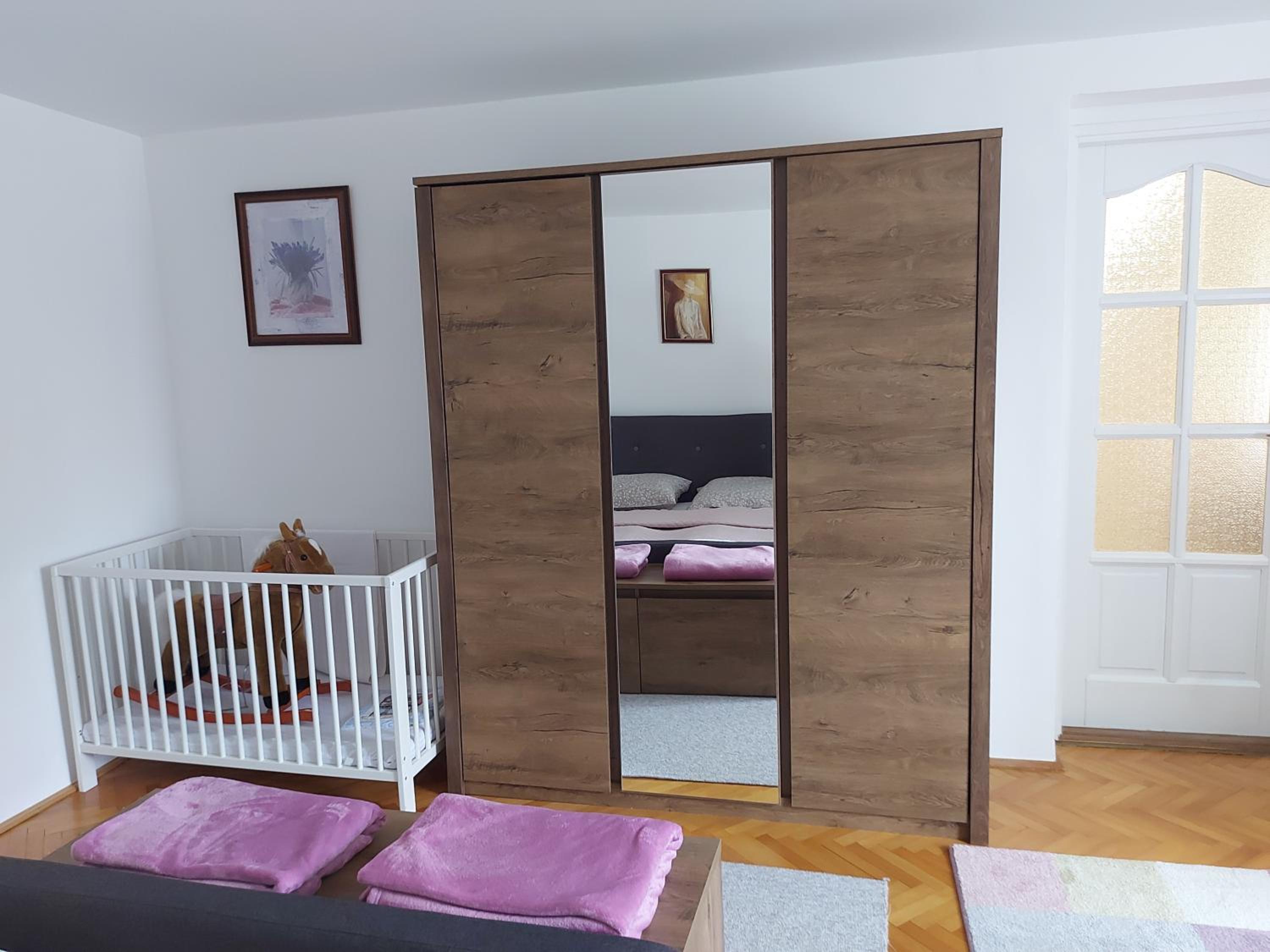 Viktória Apartman