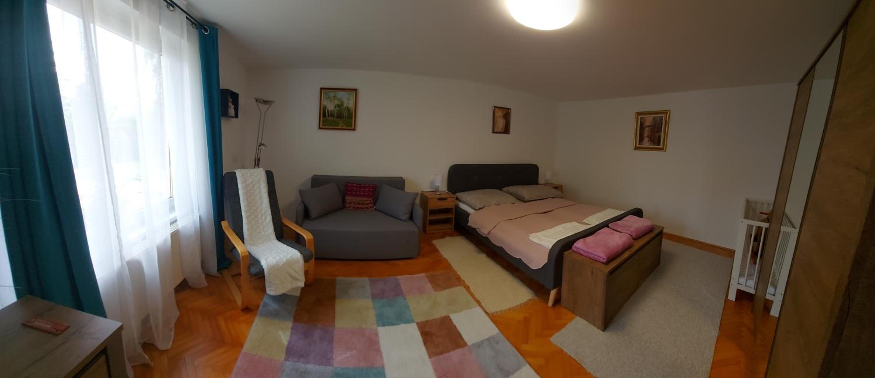 Viktória Apartman