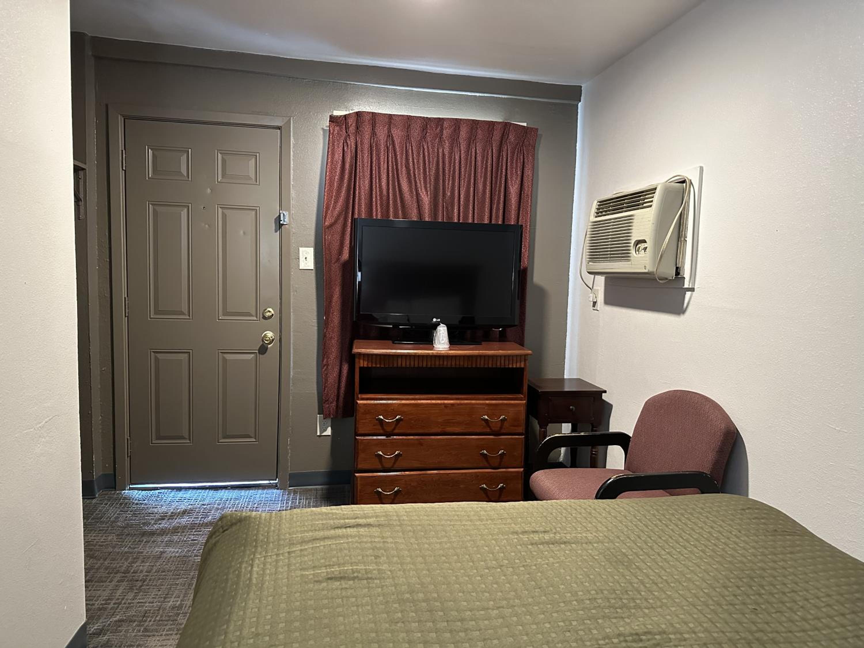 Photo 18