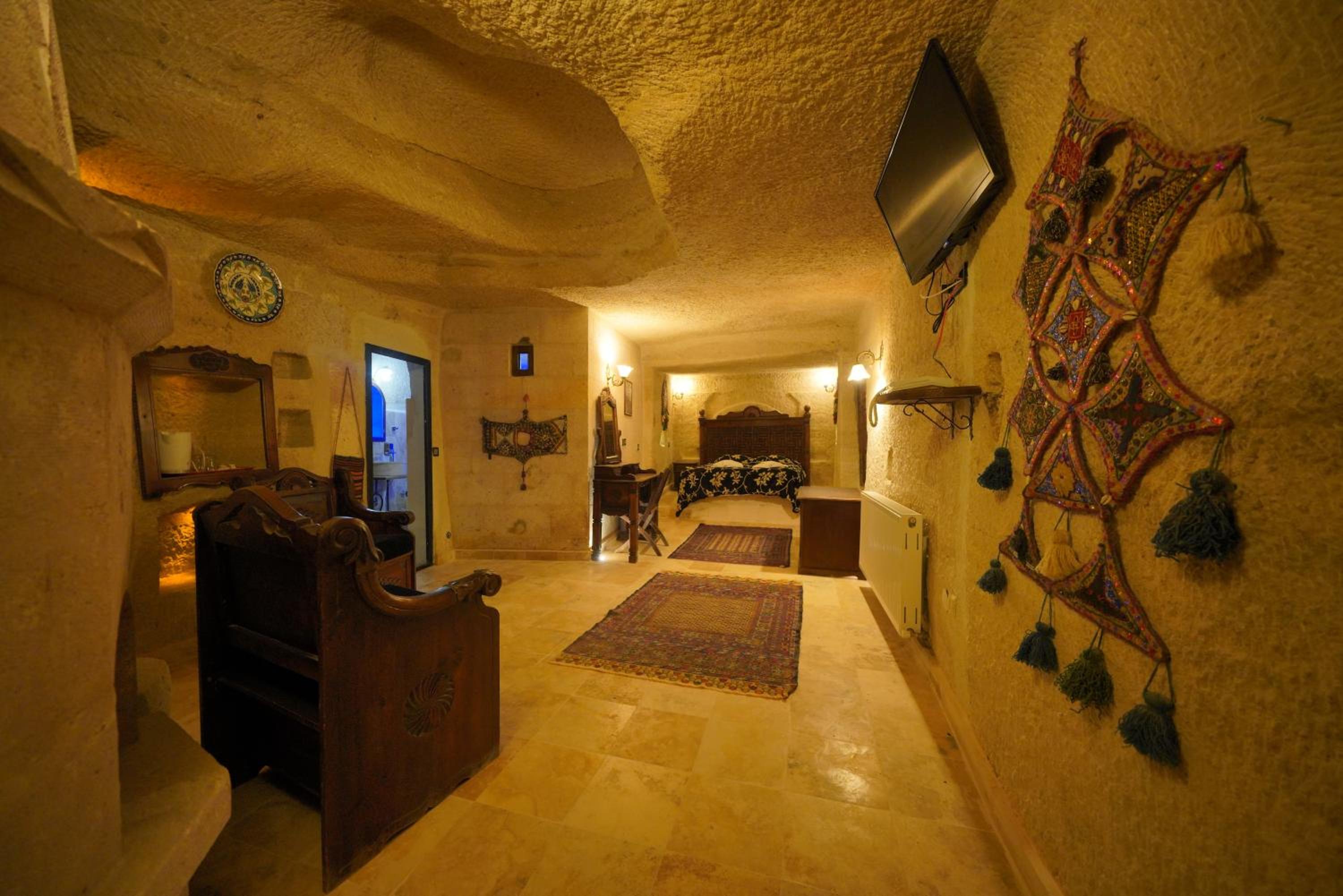 Travel Inn Cave Hotel - Image 85