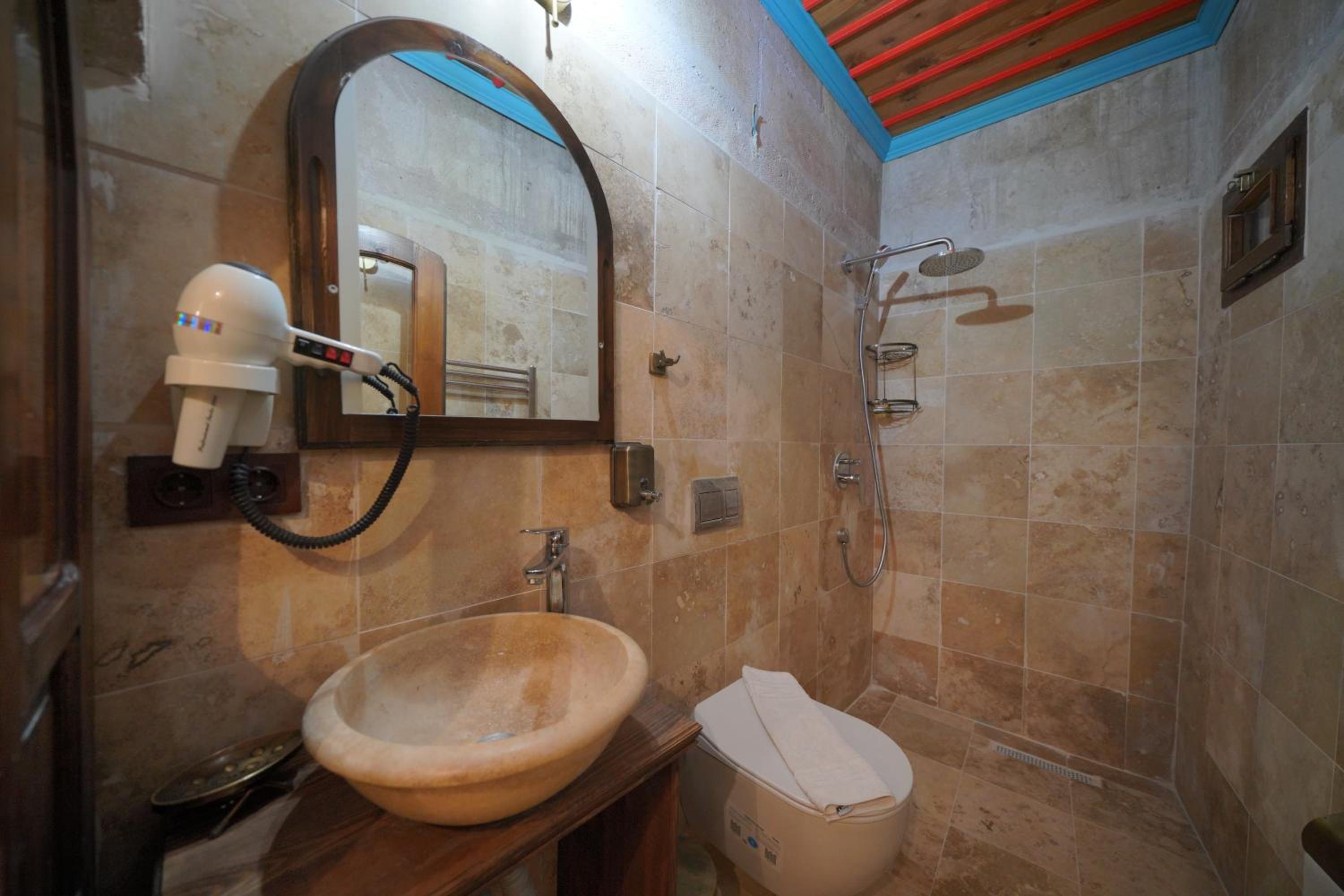 Travel Inn Cave Hotel - Image 130