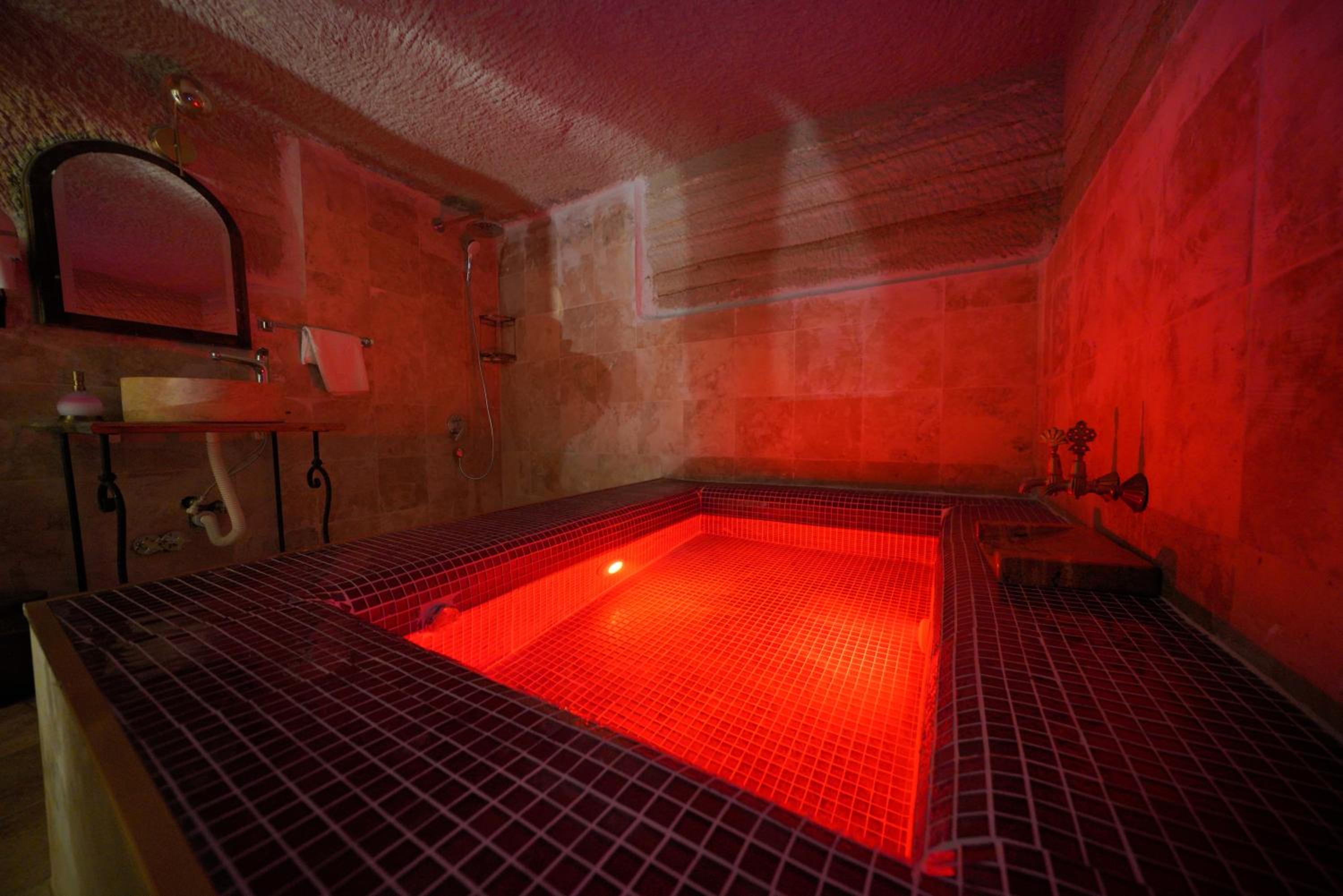 Travel Inn Cave Hotel - Image 133