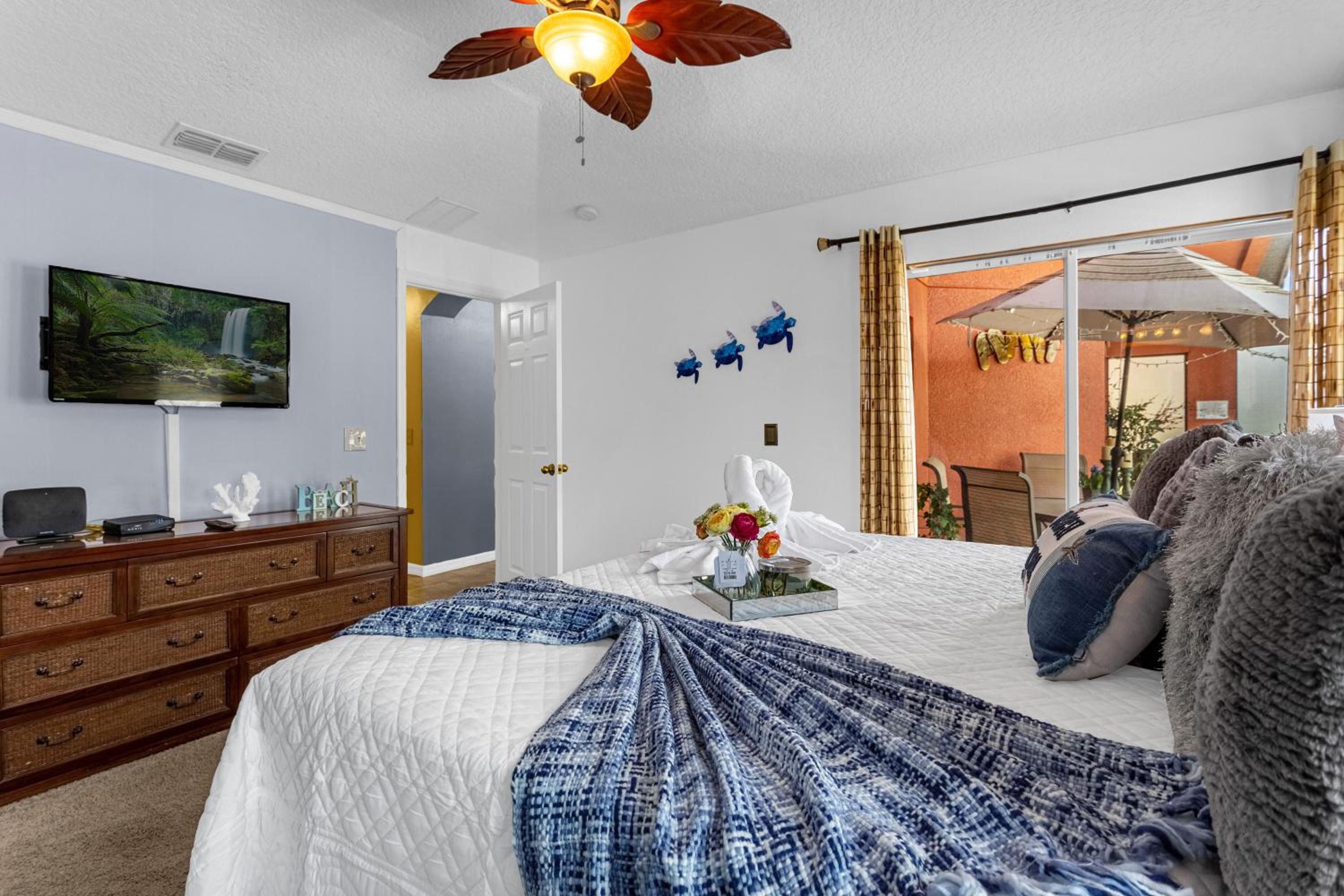 Solana Tropical house with pool, game room near Disney