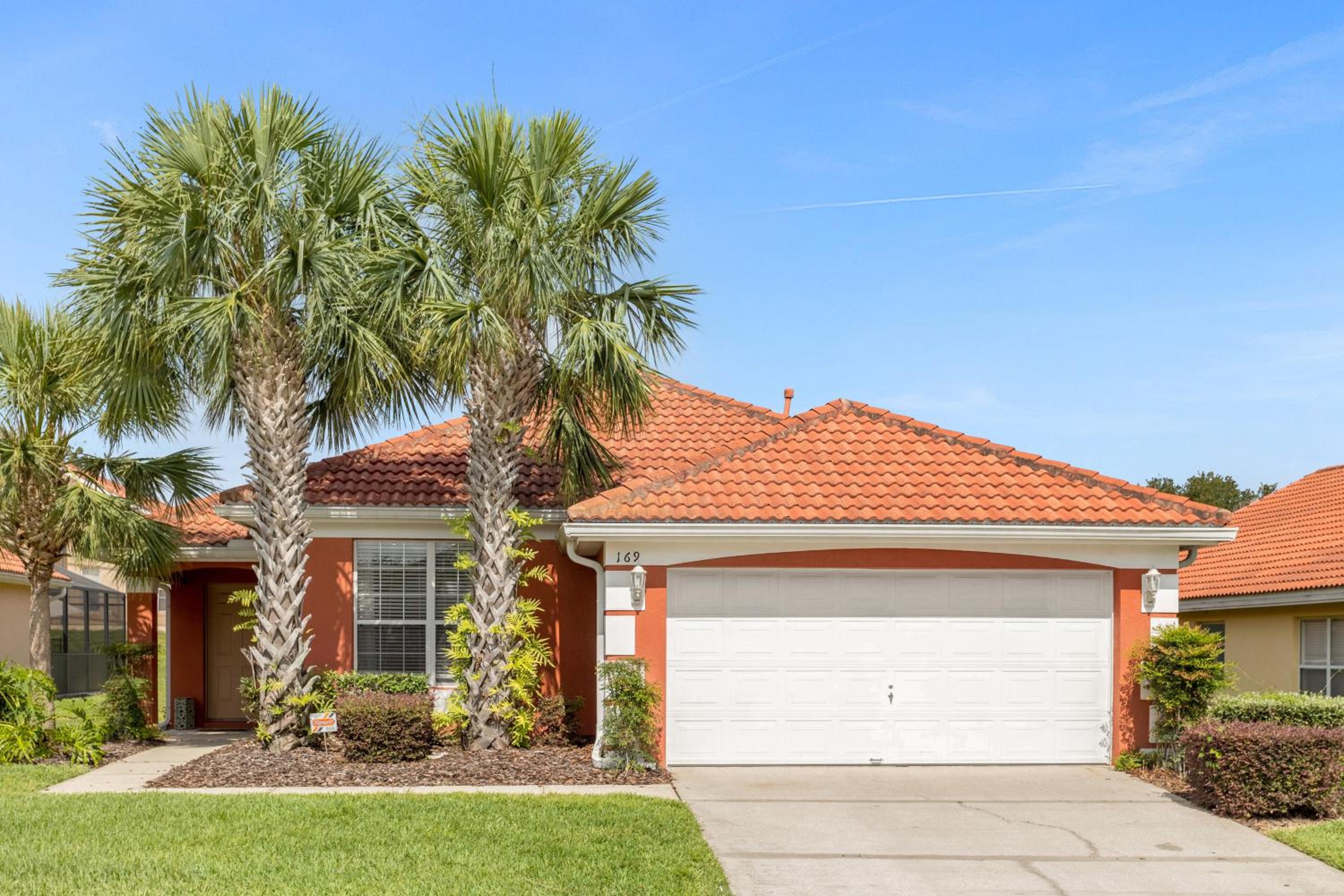 Solana Tropical house with pool, game room near Disney