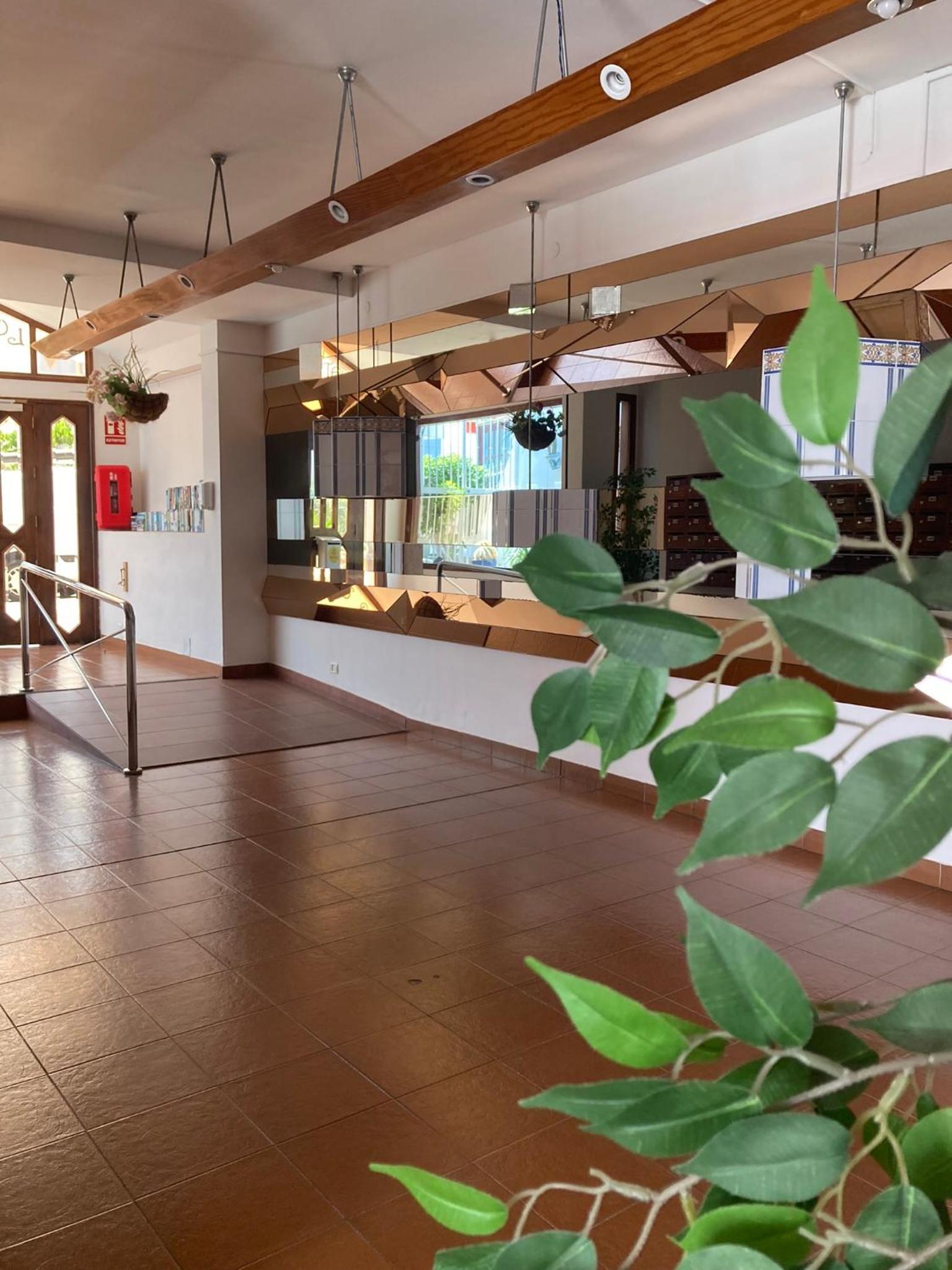 Apartment with terrace and pool, Los Cristianos
