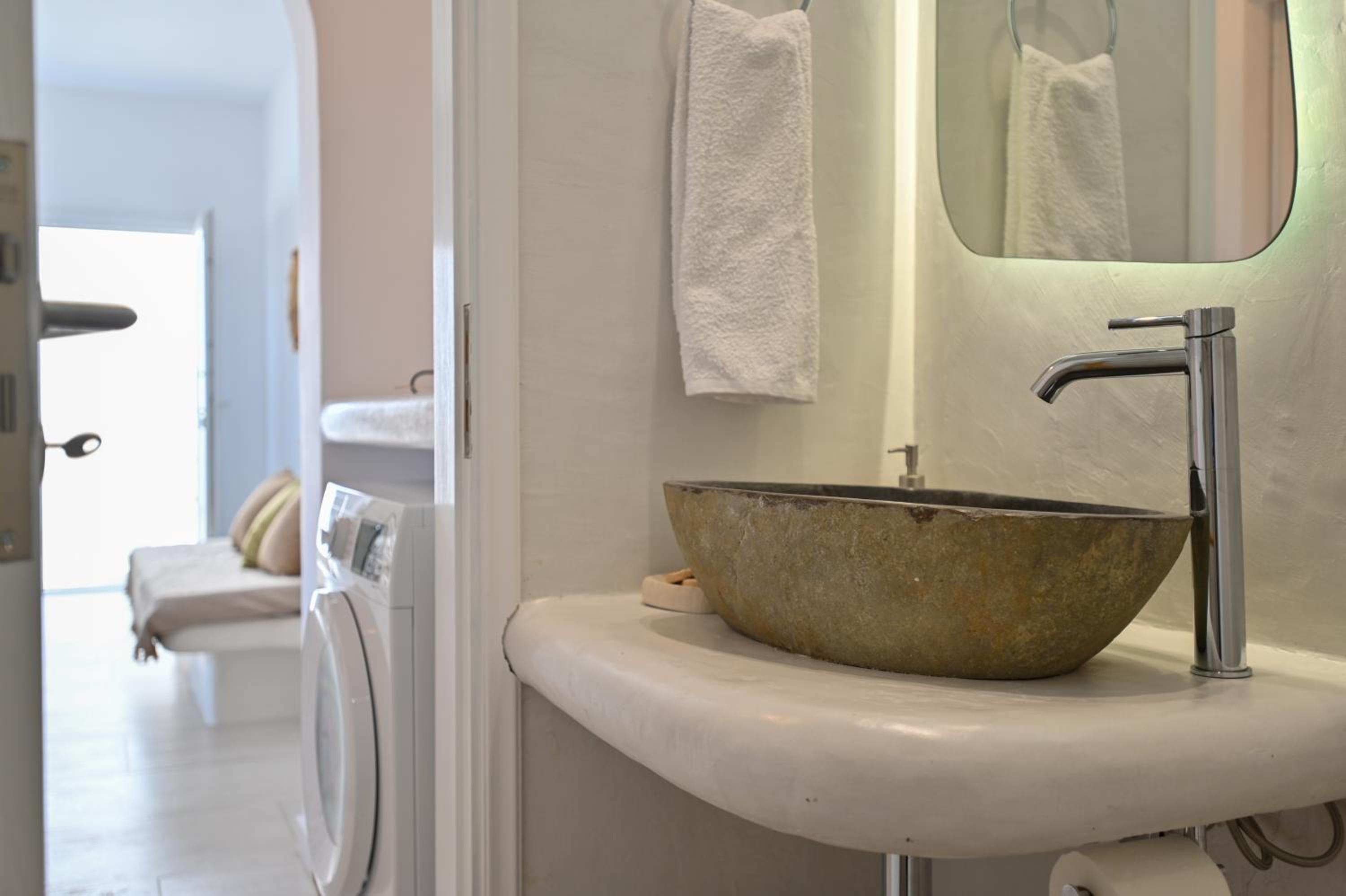 Pregadi Cycladic Suite photo 5