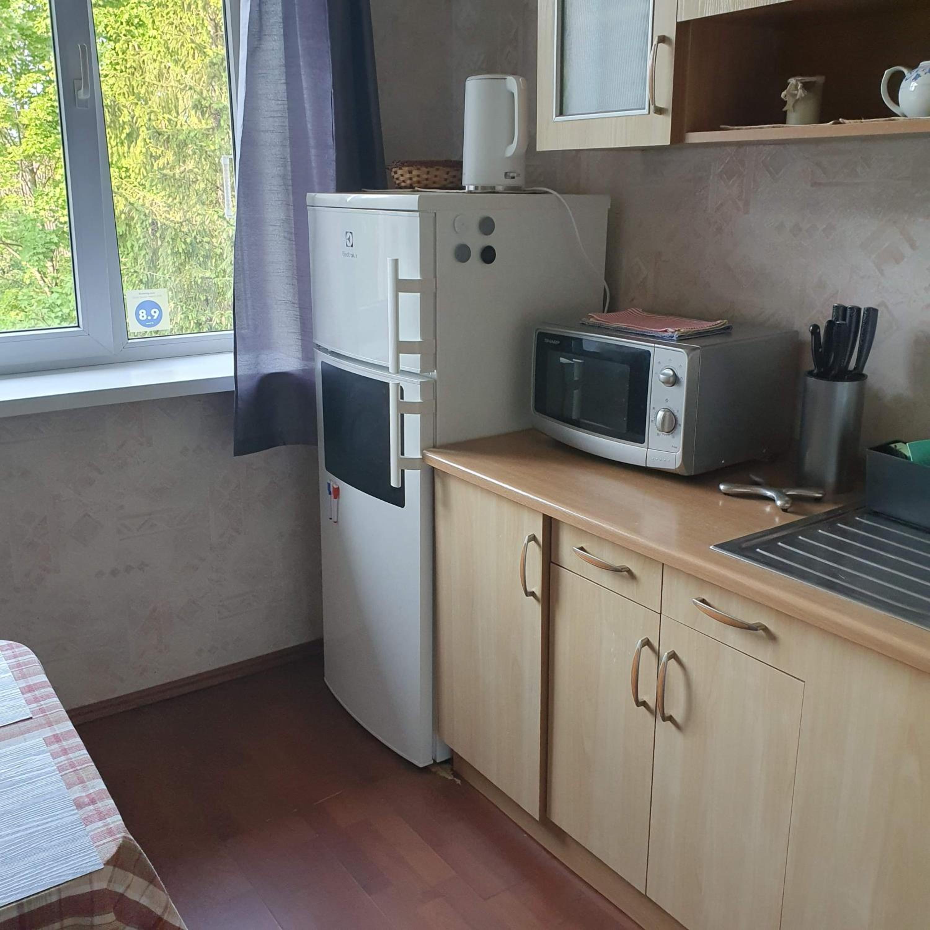 Photo 8