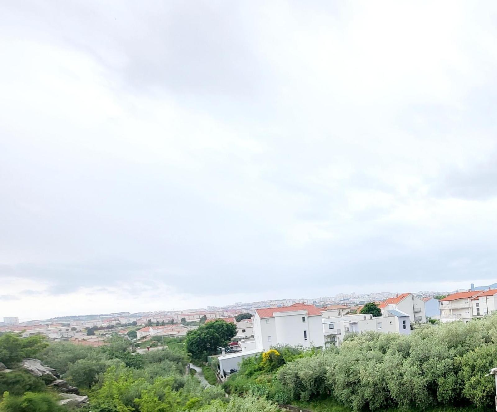 SPLIT VIEW 2 Bedrooms LUXURY APARTMAN 90 m2 view 2