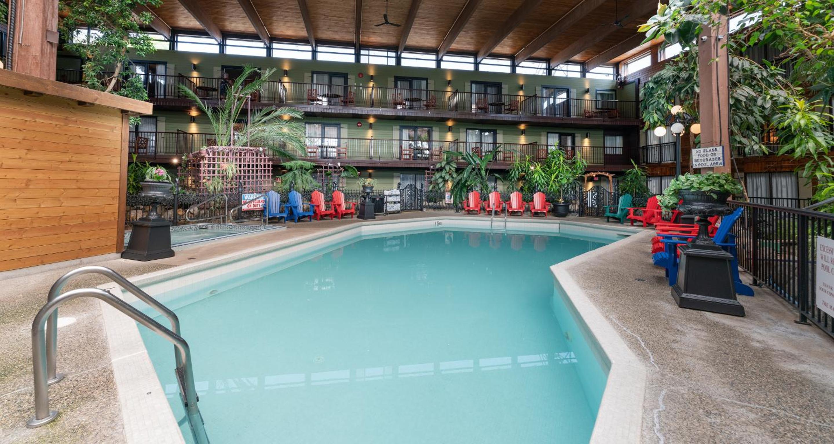 Vernon Vacations - Prestige Vernon Lodge - Property Image 2