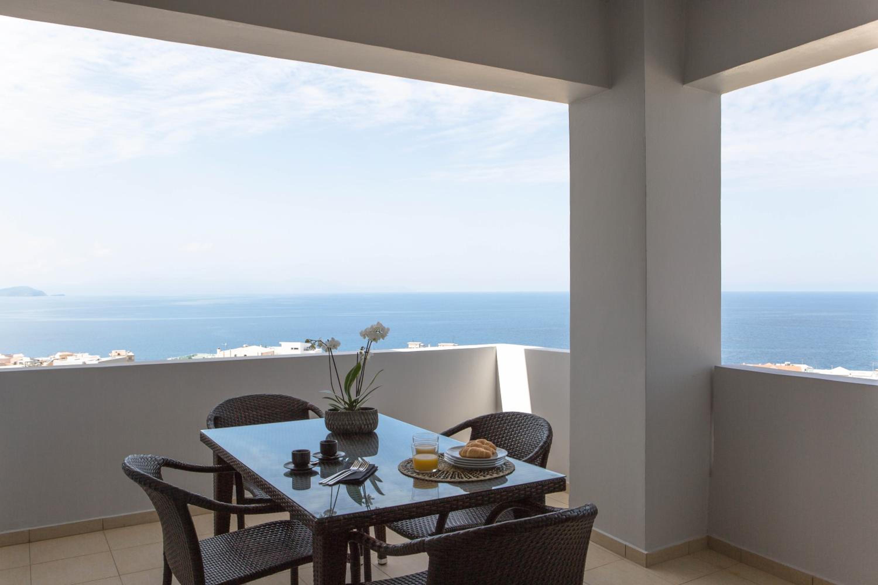 Horizon Heaven apartment