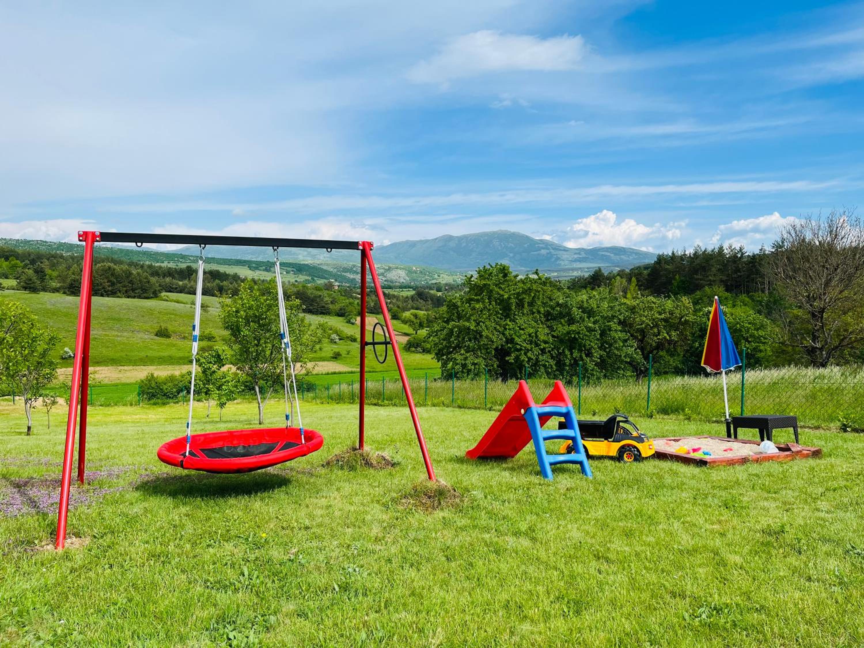 activities & amenities