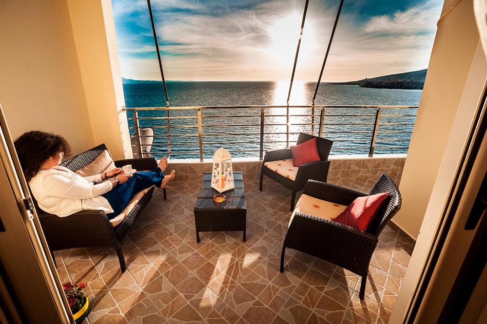 Cavo Paradise