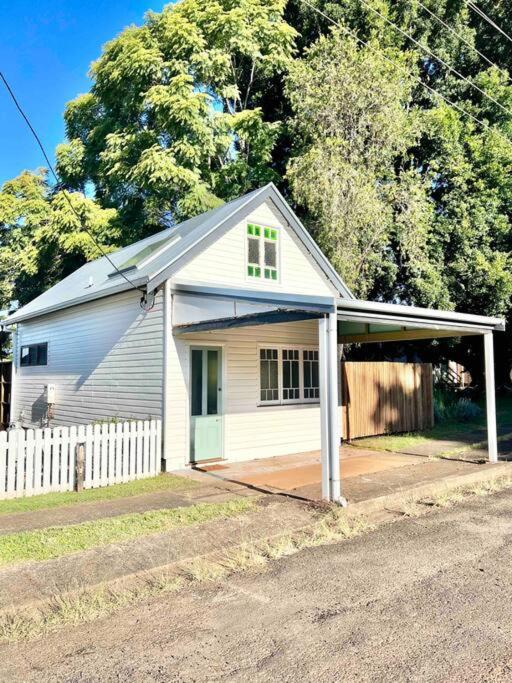 The Old Shop - Byron Region Hinterland