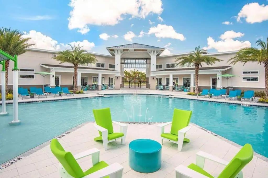 The Fantasy Hero Mansion w pool near Disney view 5
