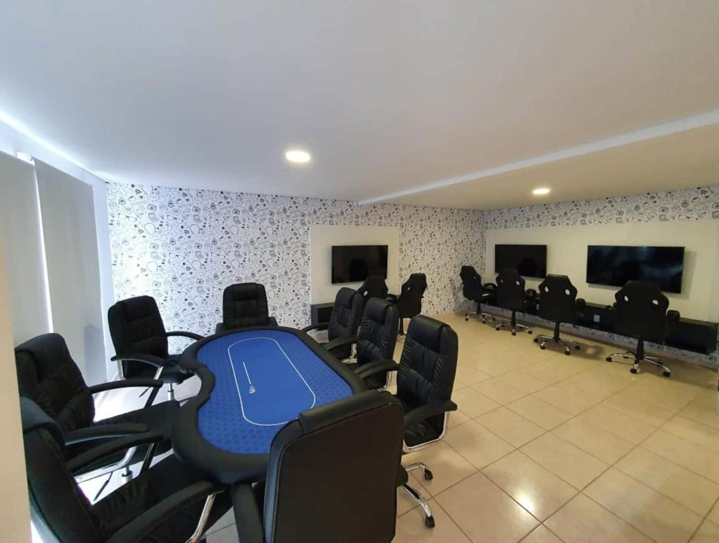 meeting & event spaces