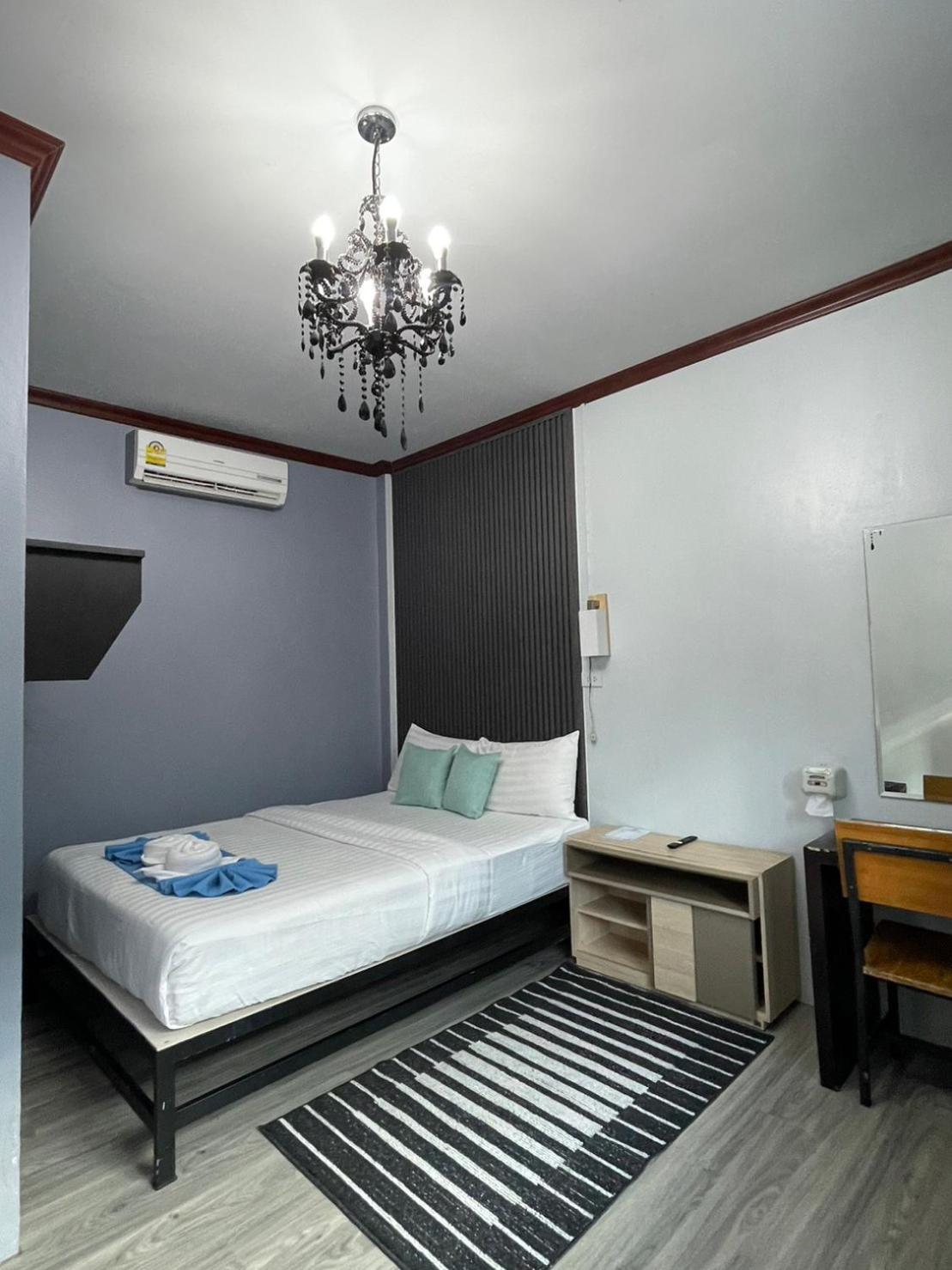 Paksina Hotel