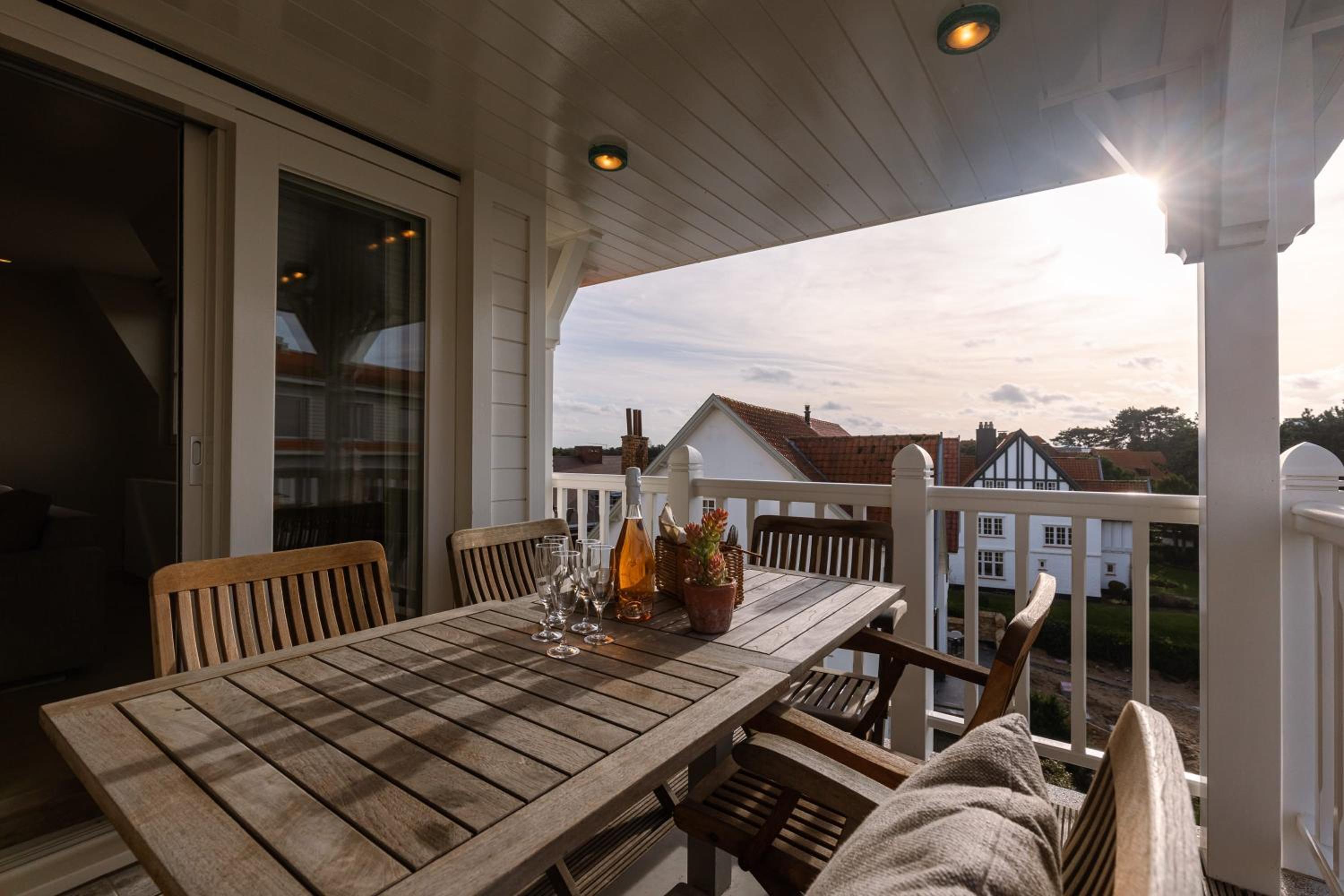 Huswell - Beautiful penthouse in the heart of Knokke