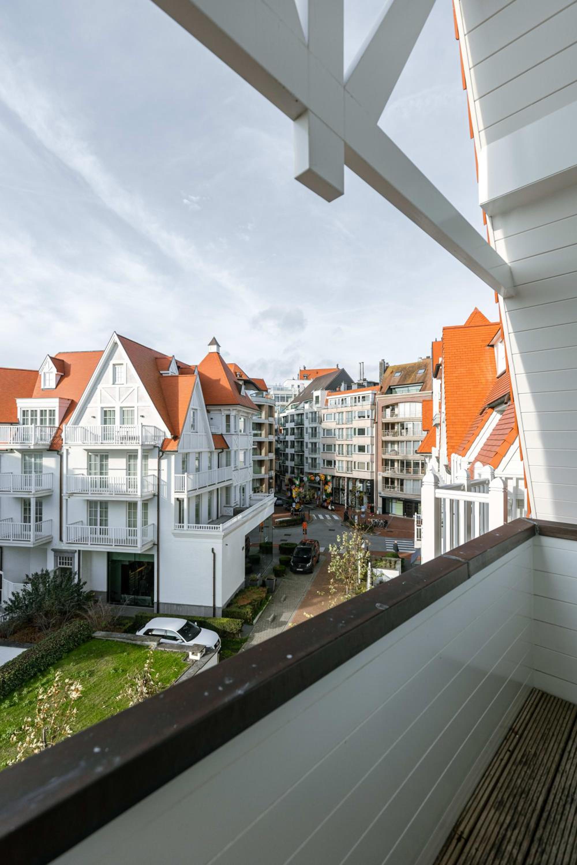 Huswell - Beautiful penthouse in the heart of Knokke
