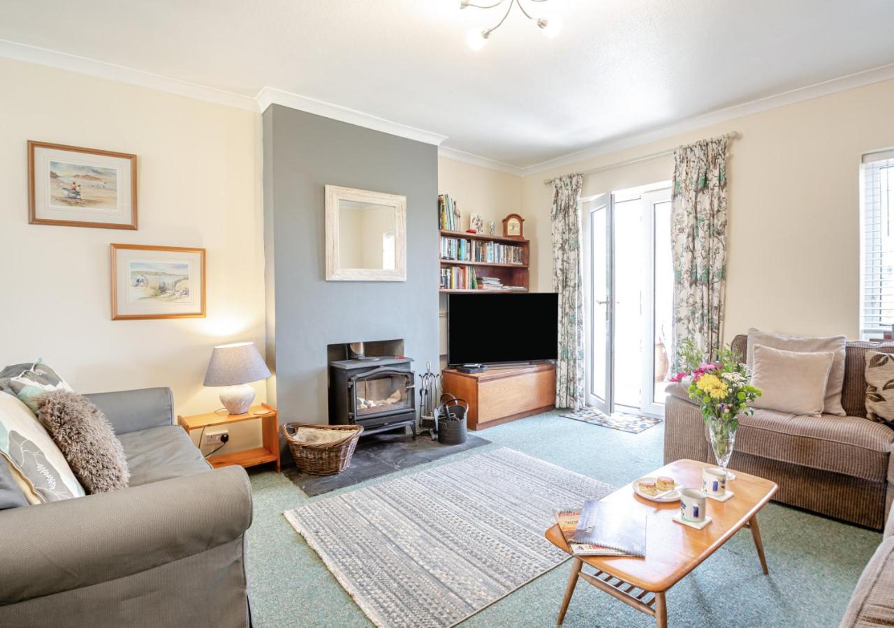 4 Bed in Morfa Nefyn oc-bow10