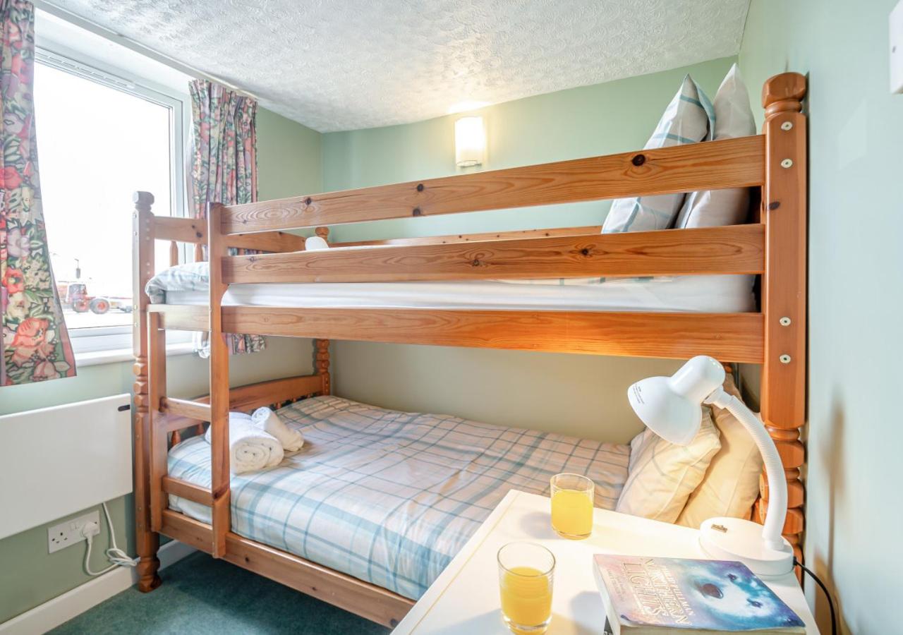 4 Bed in Morfa Nefyn oc-bow10