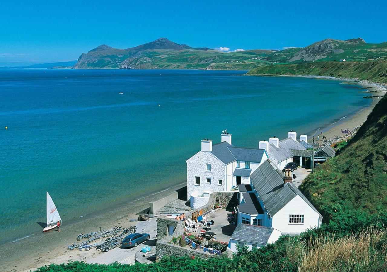 4 Bed in Morfa Nefyn oc-bow10