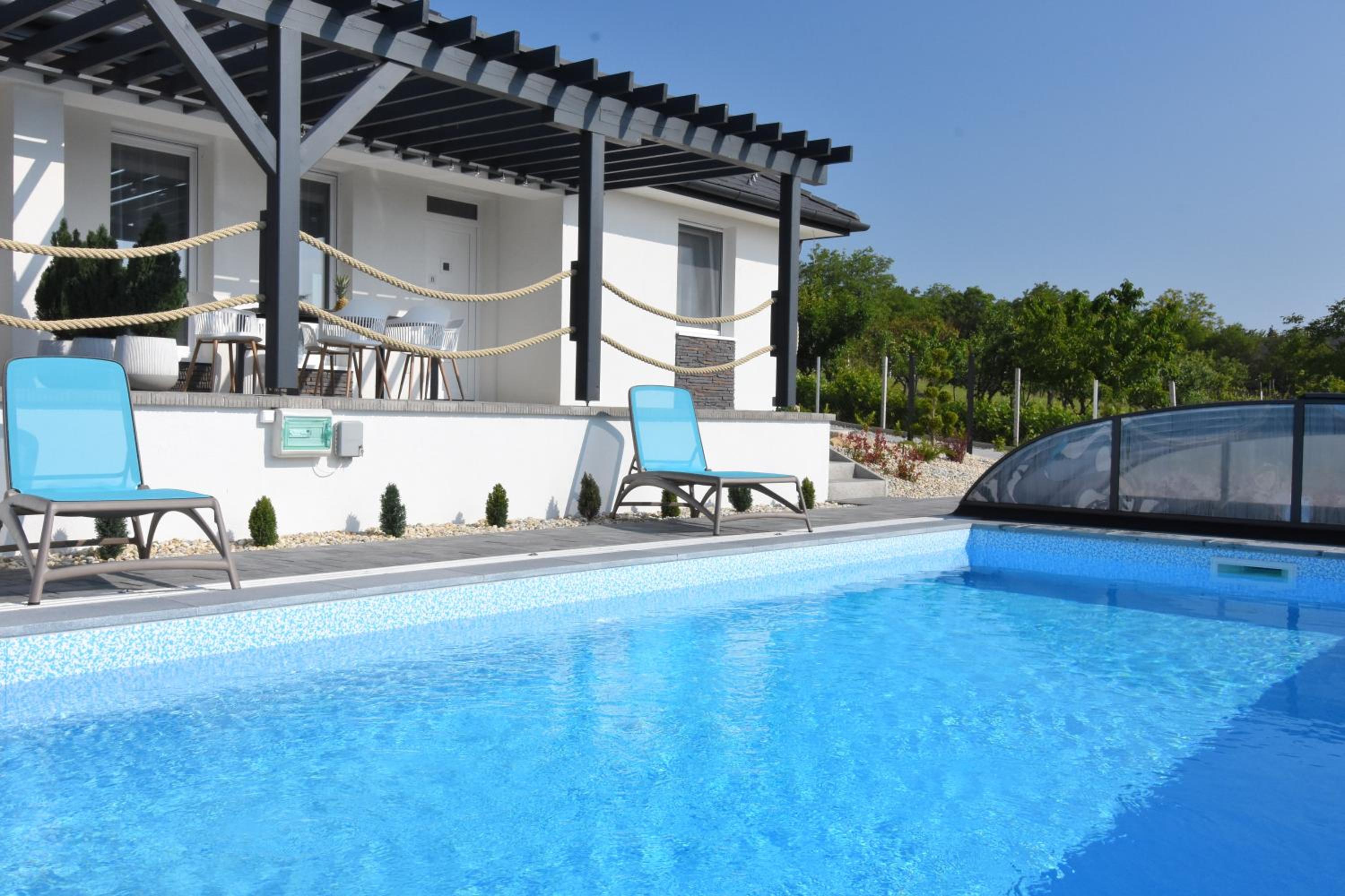 Silver Home Apartman "A" view 2
