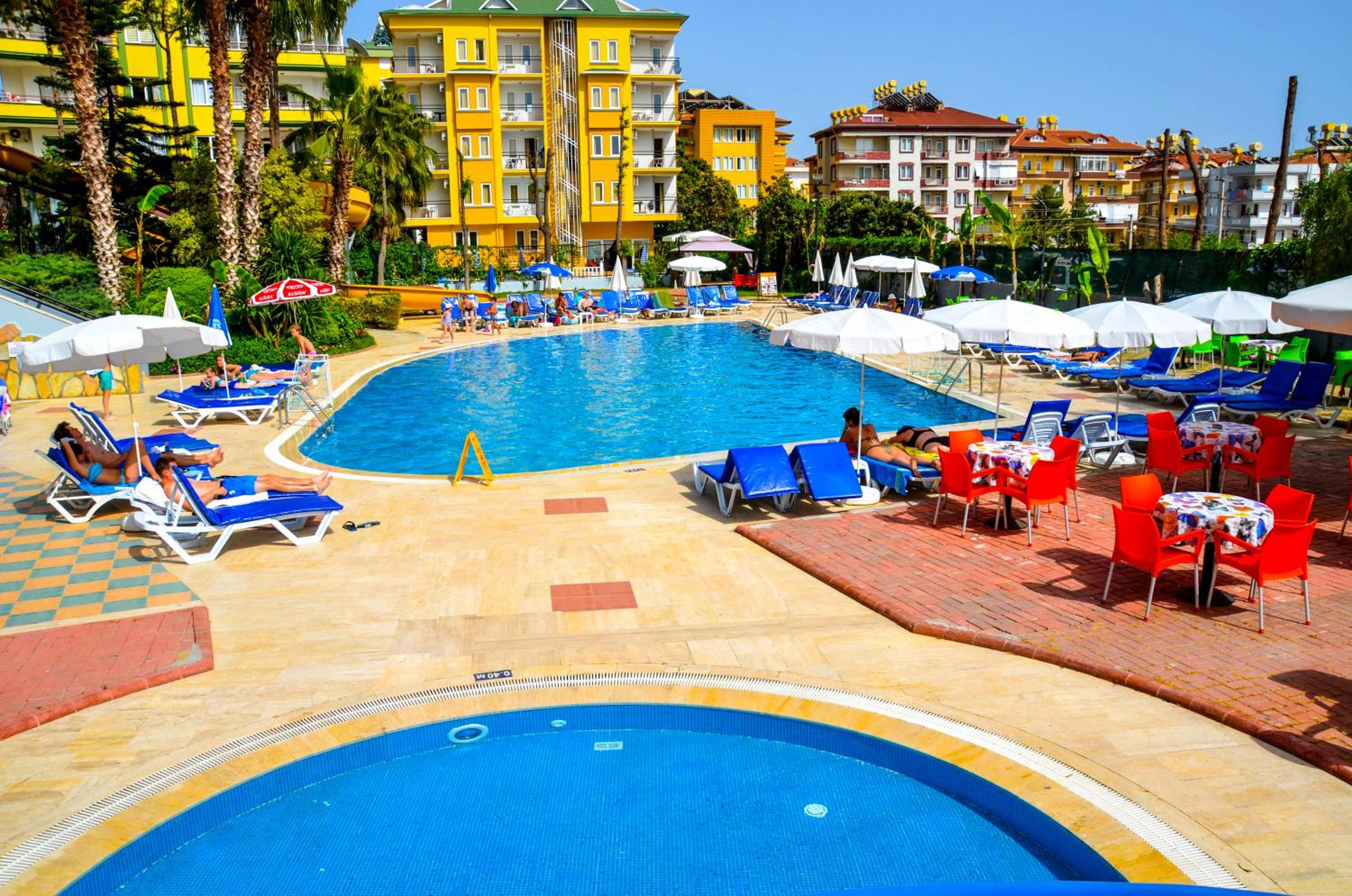 Ark Apart and Suite Hotel - Image 90