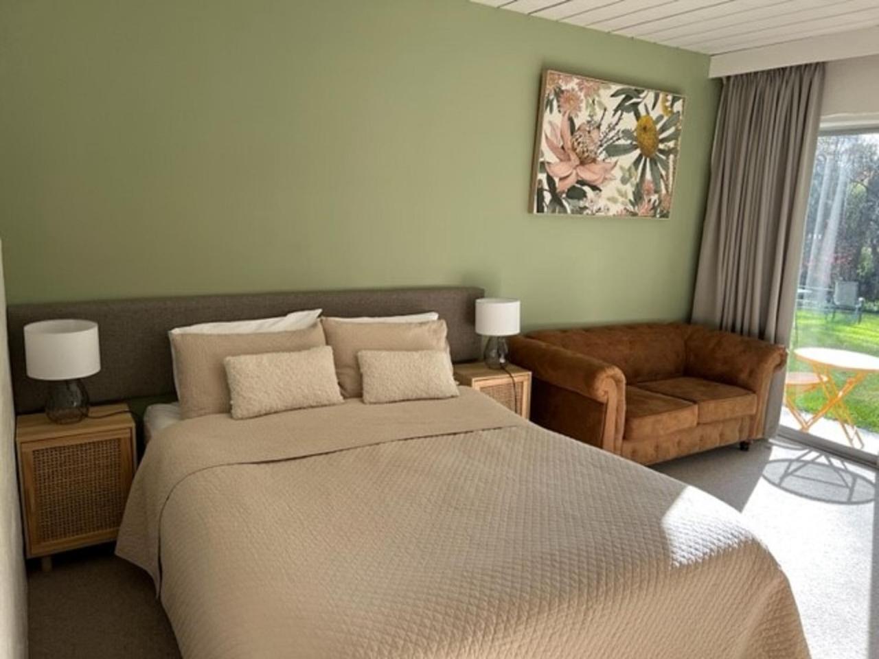 Riverbank Park MOTEL