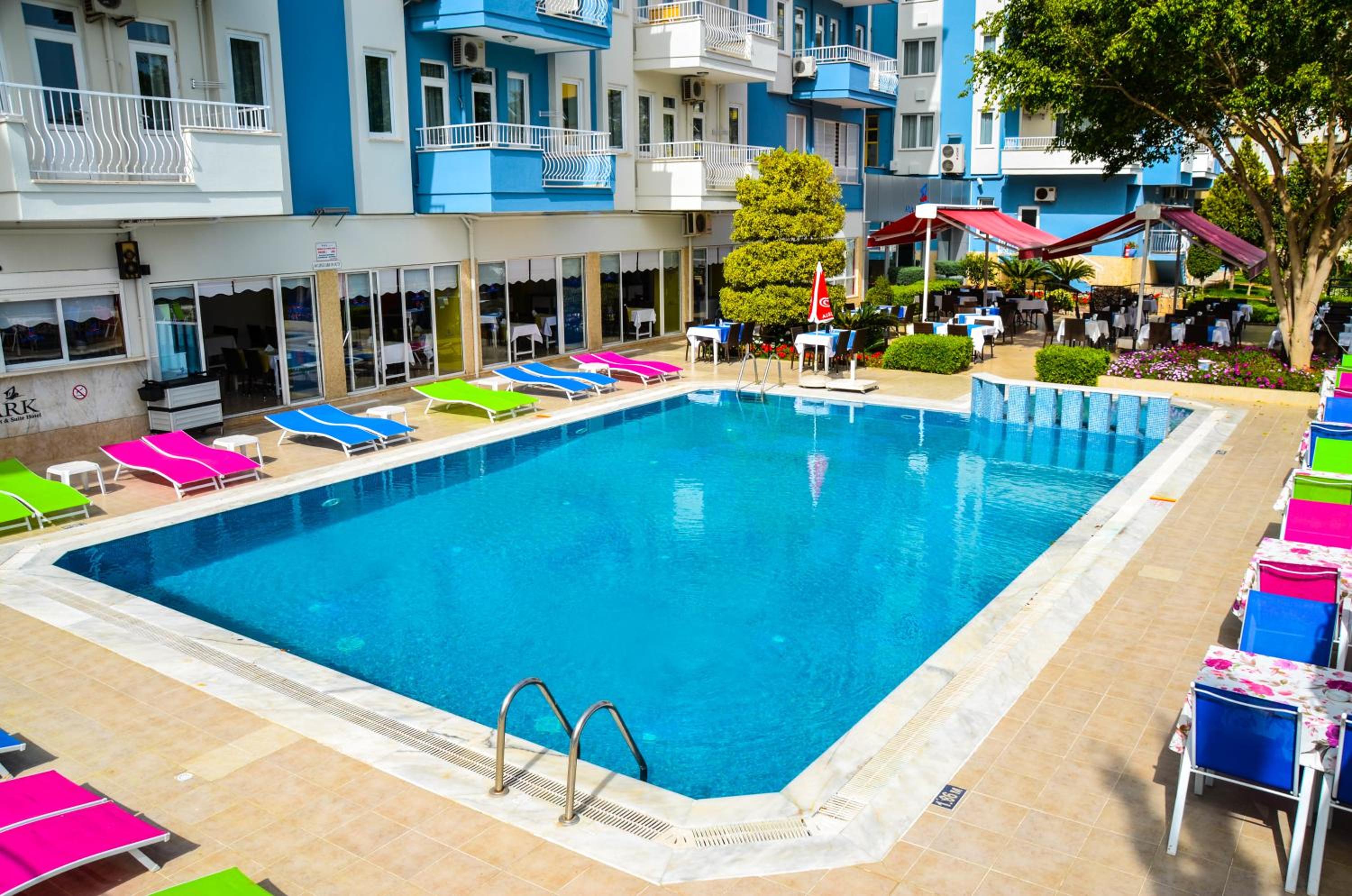 Ark Apart and Suite Hotel - Image 83