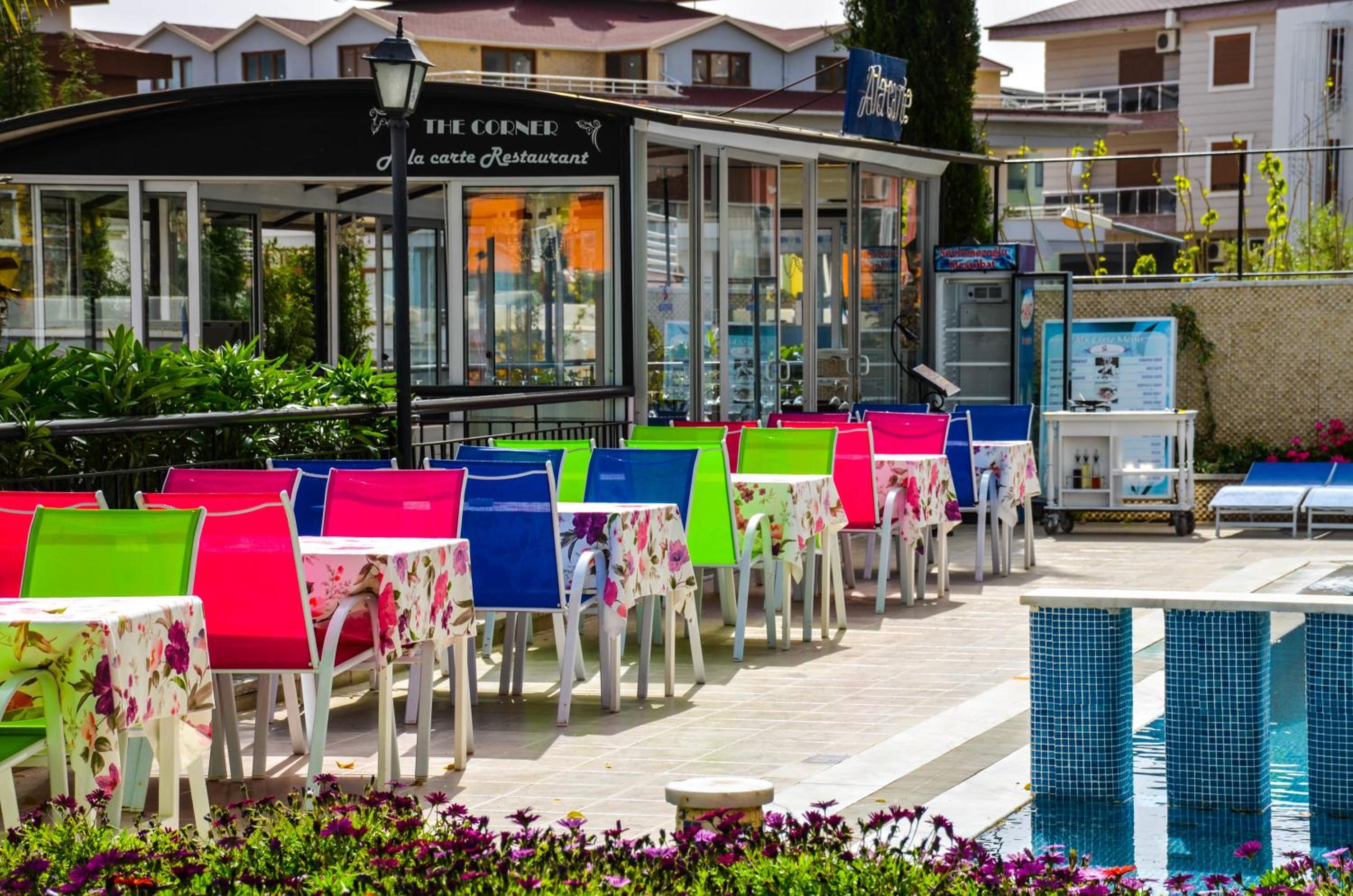 Ark Apart and Suite Hotel - Image 93