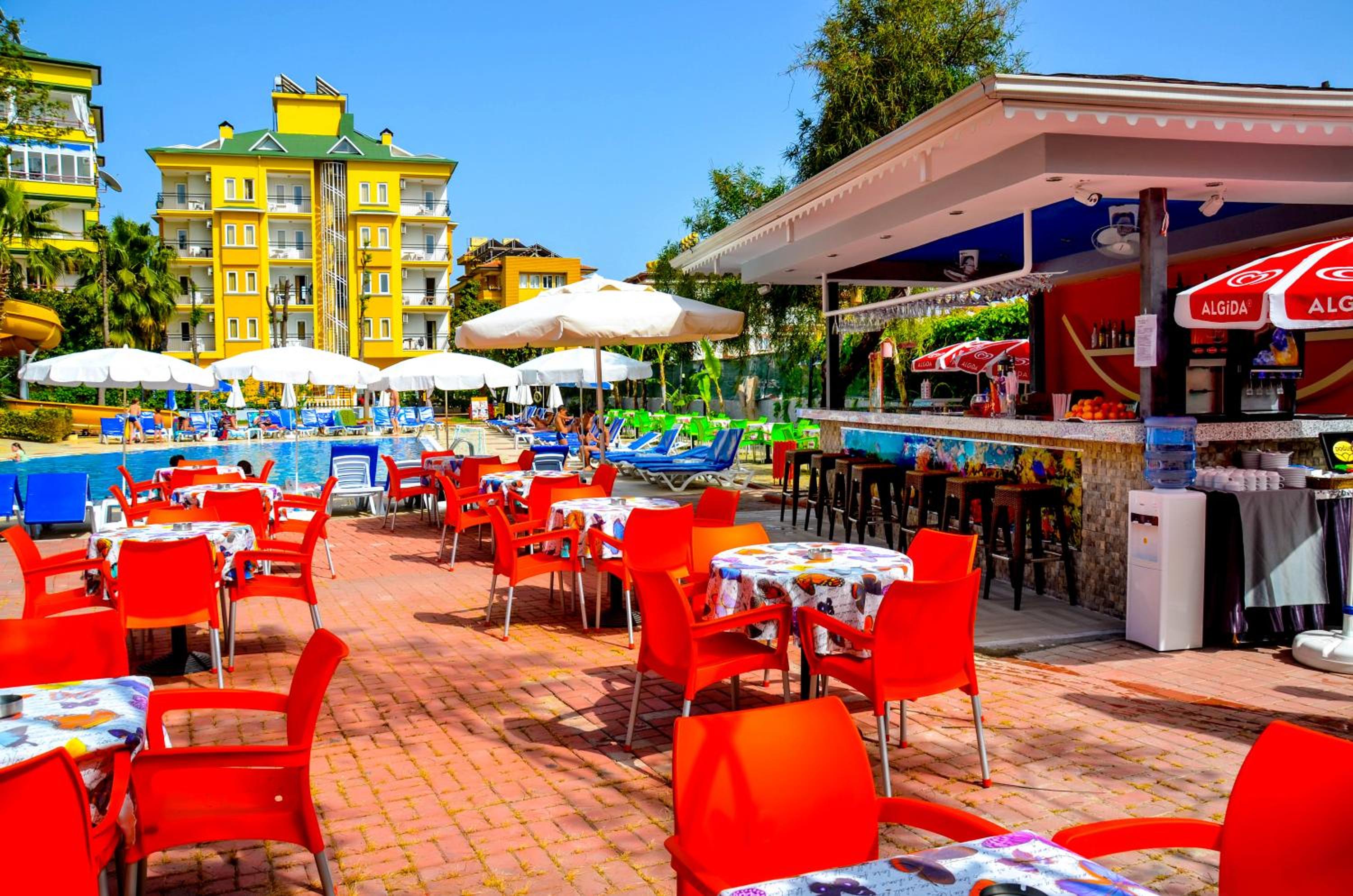 Ark Apart and Suite Hotel - Image 81