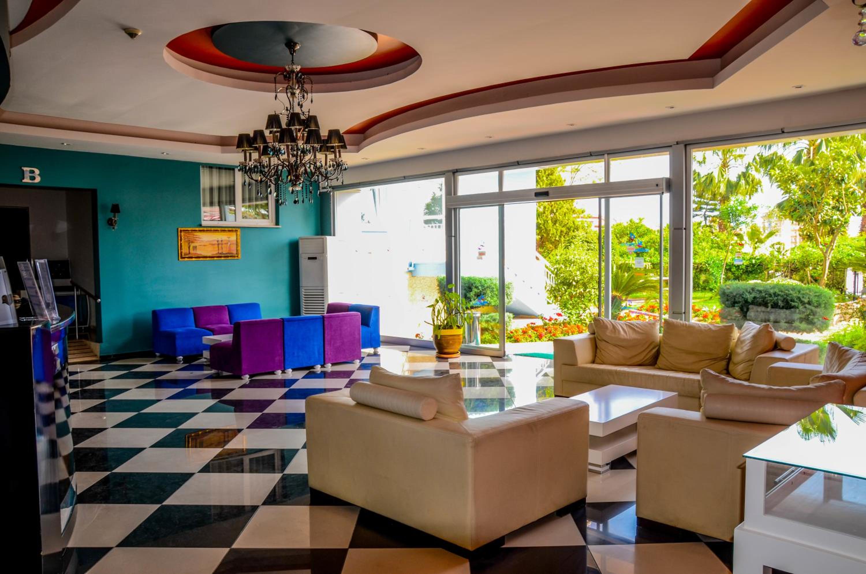 Ark Apart and Suite Hotel - Image 79