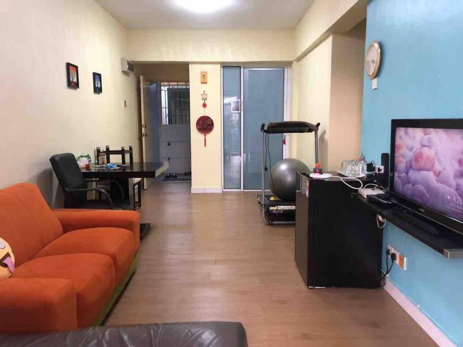 Arena Green Stadium Bukit Jalil furnished, air con all rooms