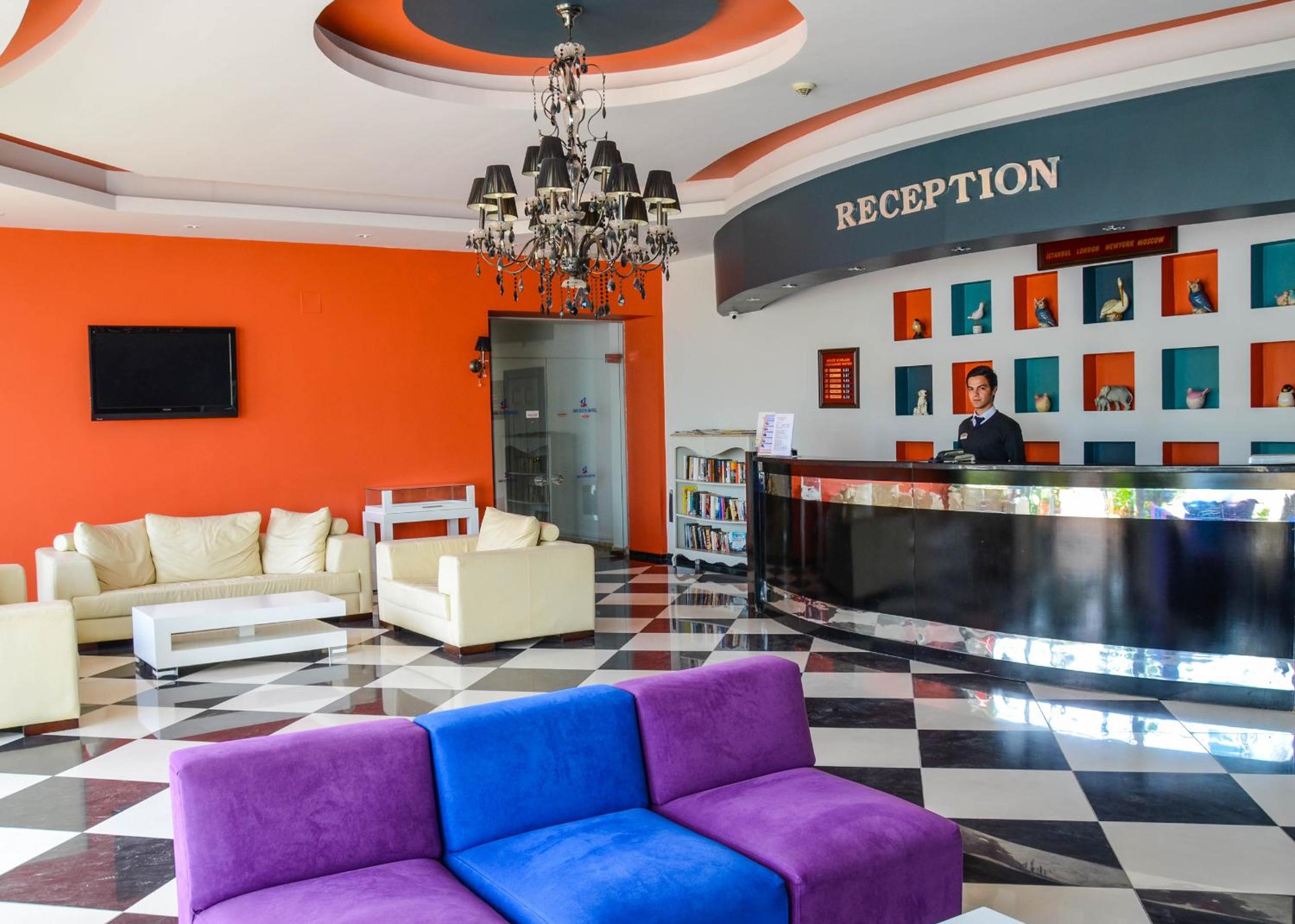 Ark Apart and Suite Hotel - Image 42