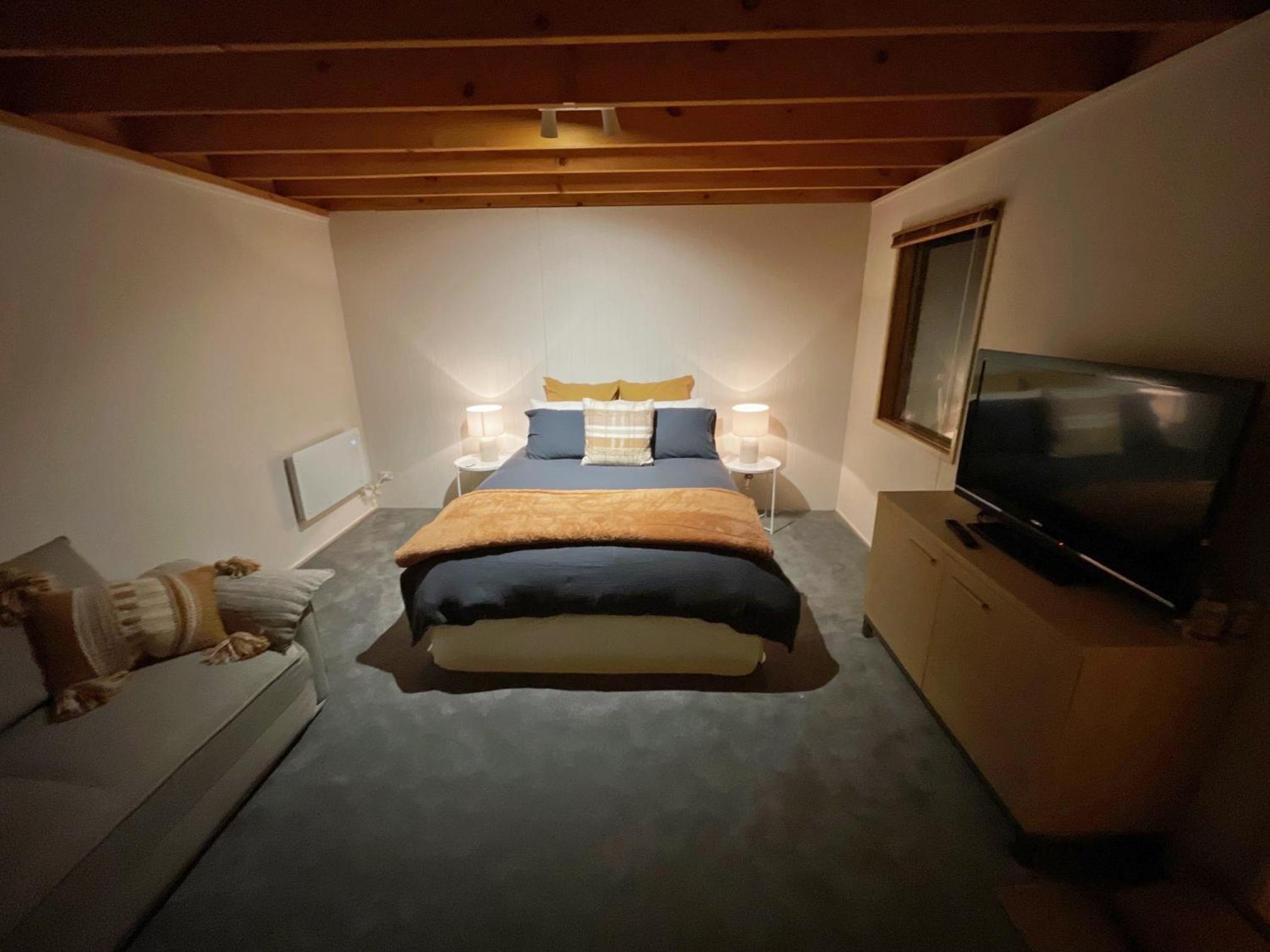 HAY SHED Chalet, alpine-getaways