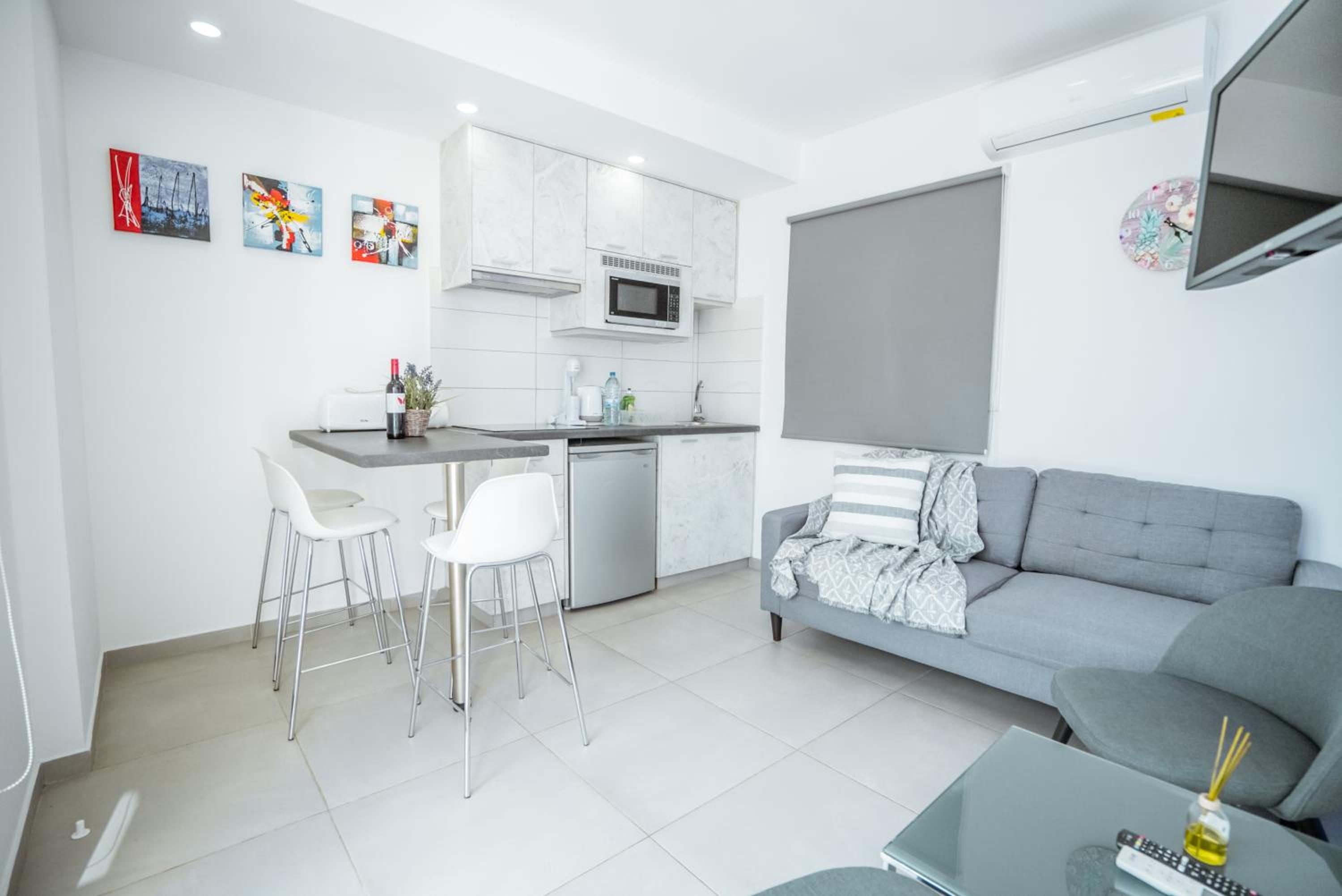 Tsolias Apartments