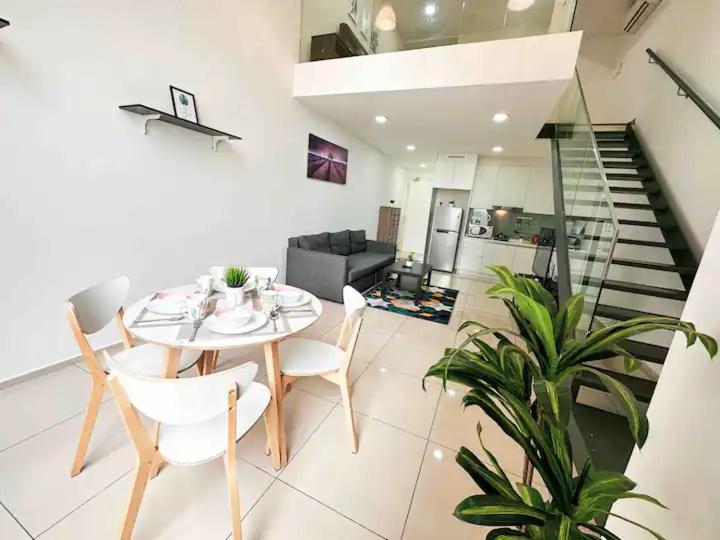 EkoCheras Cozy Suite by GUESTONIC