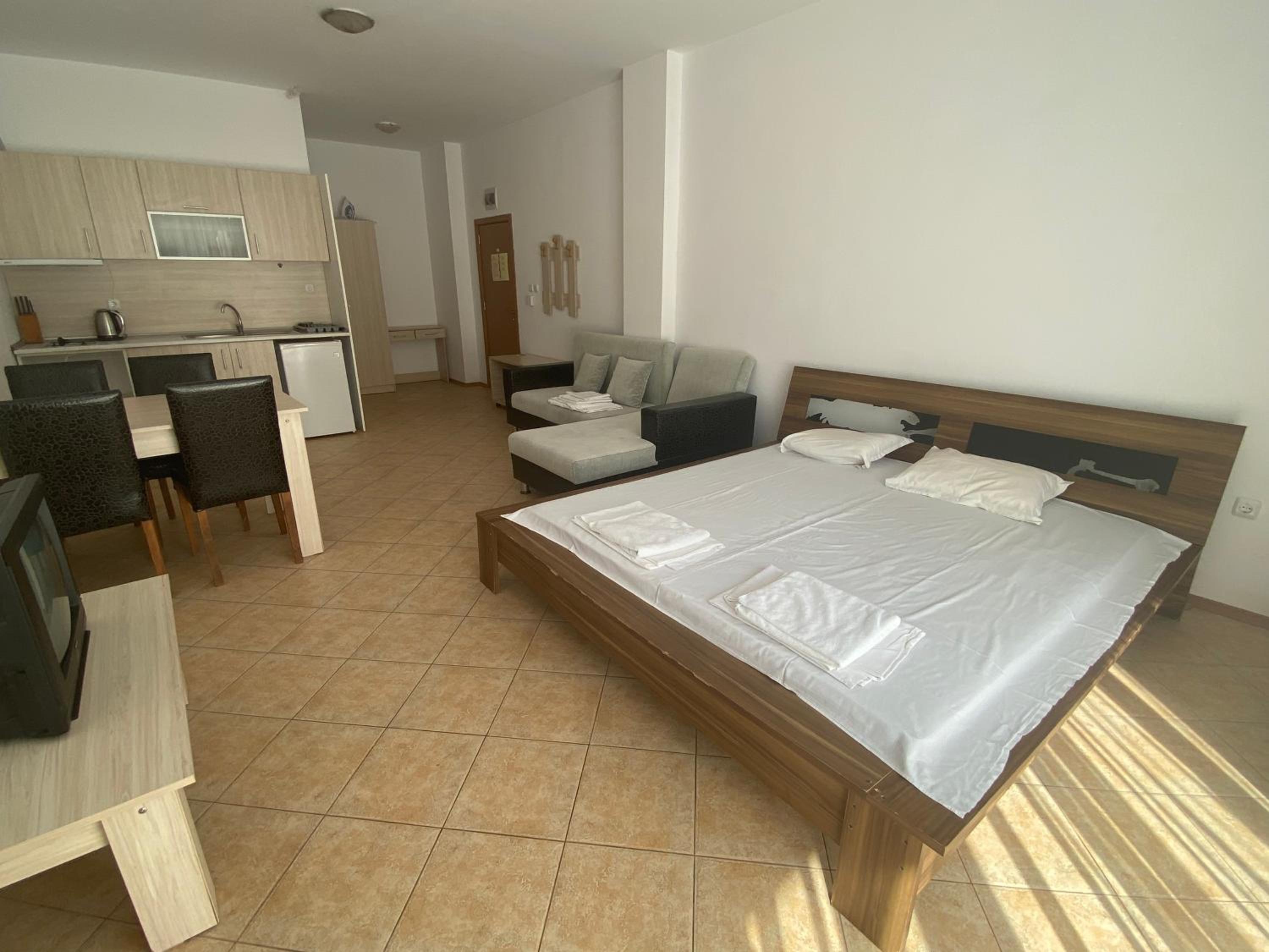 Grand Kamelia Holiday Complex