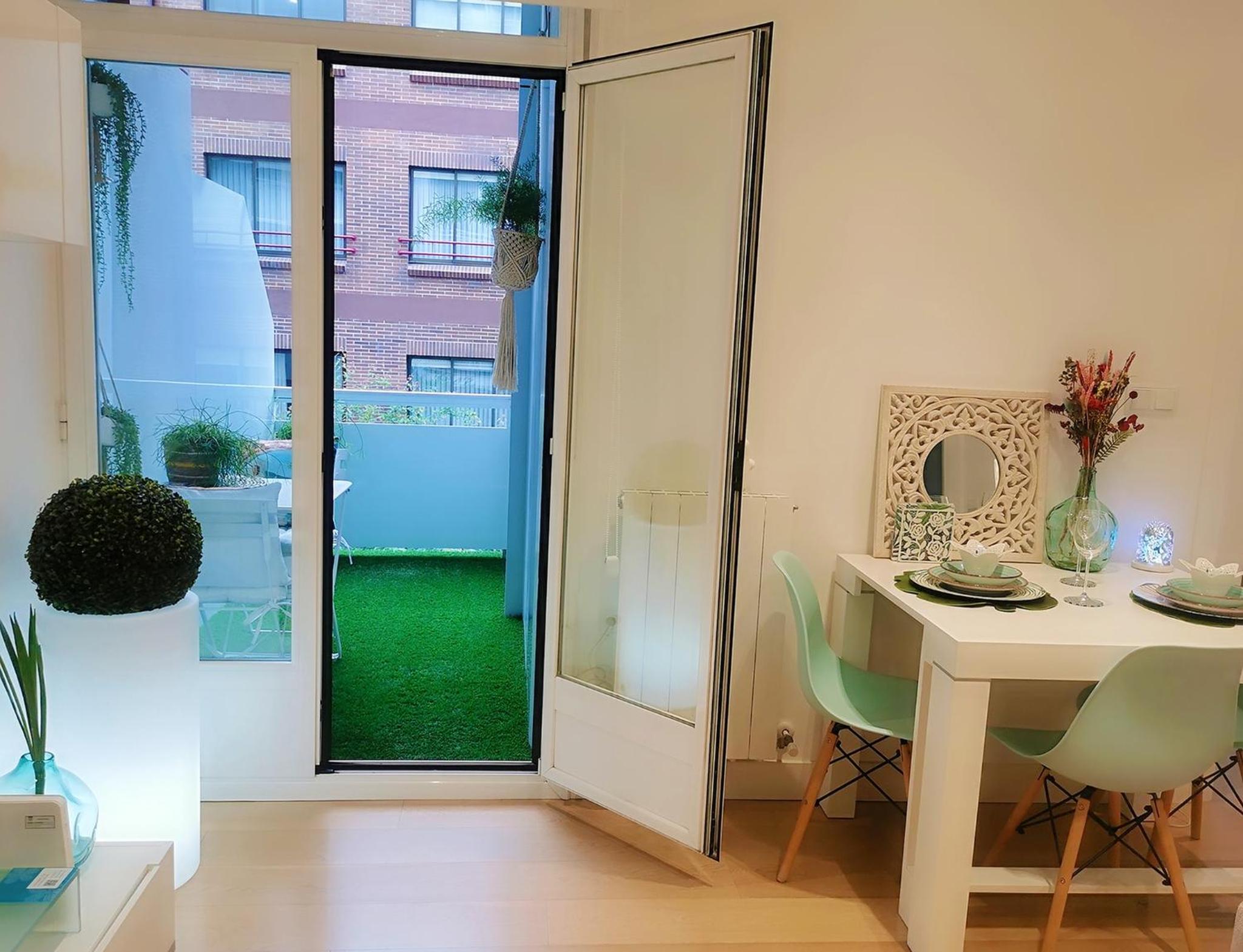 Turquesa :) Parking and Wifi