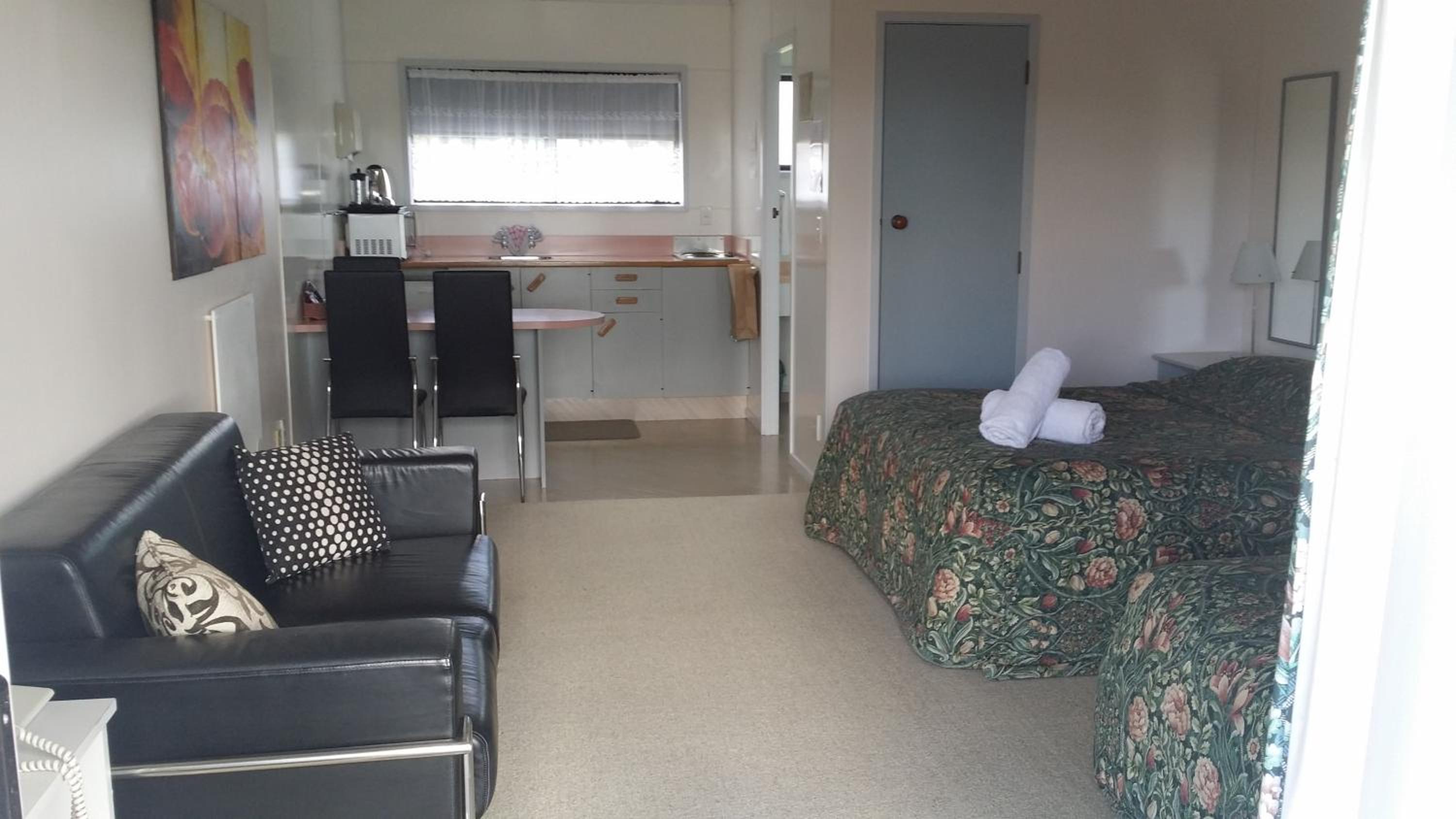 Norfolk Motel & Campervan Park view 3