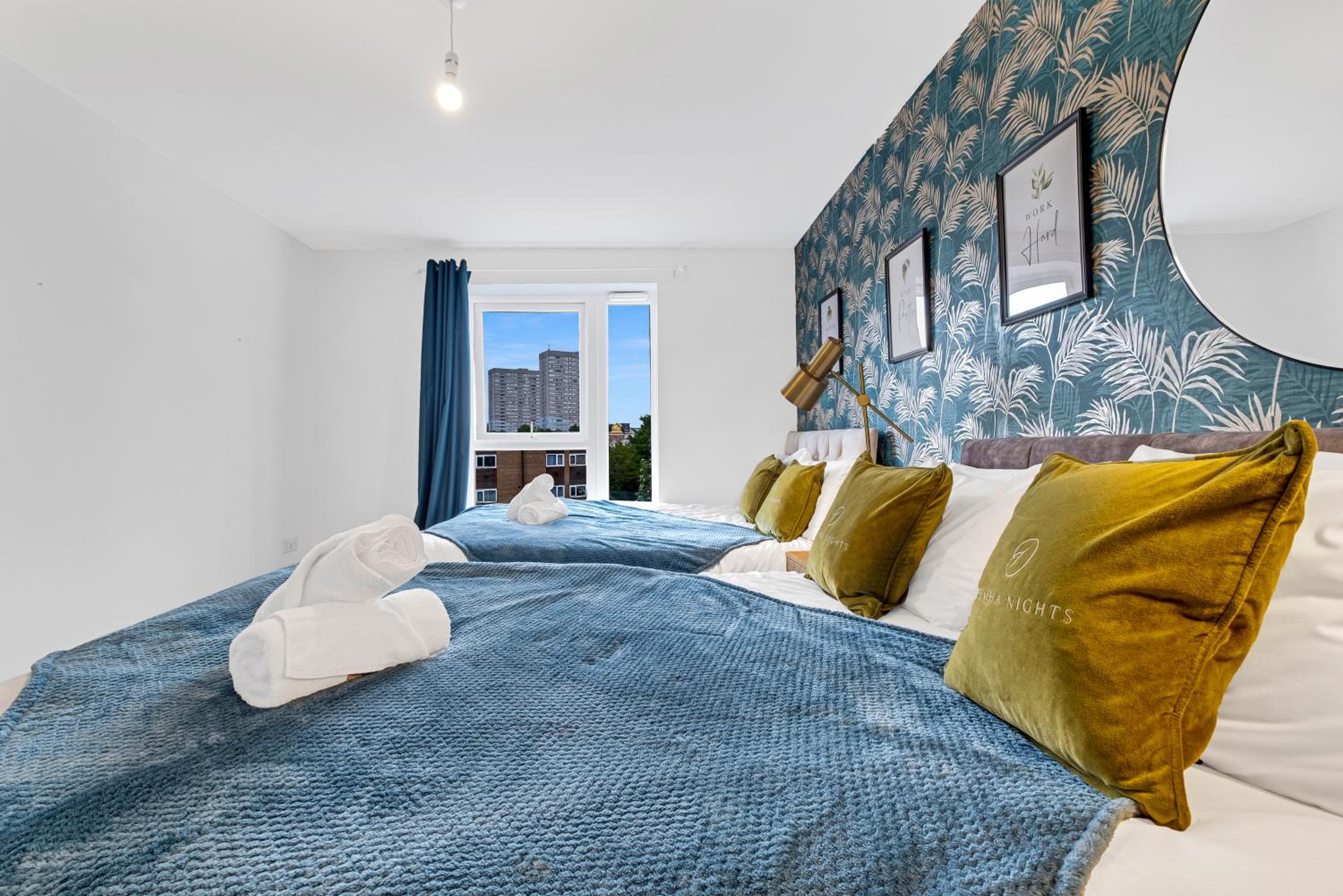 Spacious 4 Bed 2 Bath Apartment with Free Gated Parking view 4