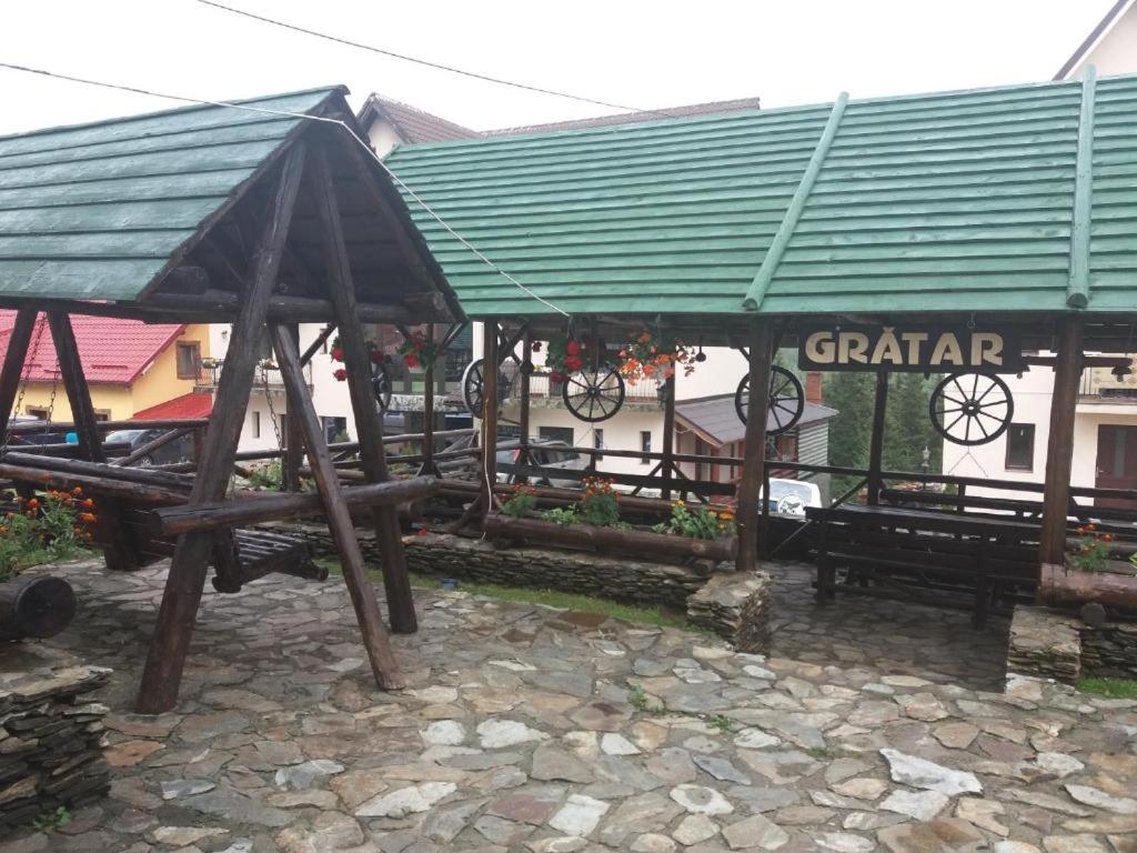 Photo 38