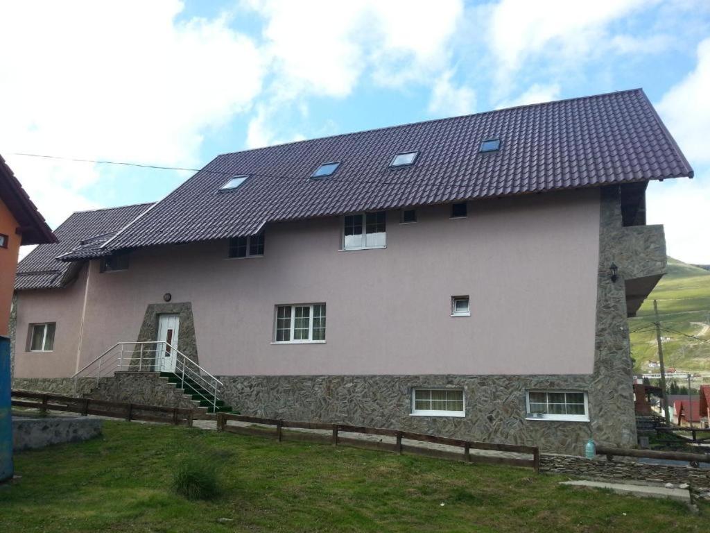 Photo 44