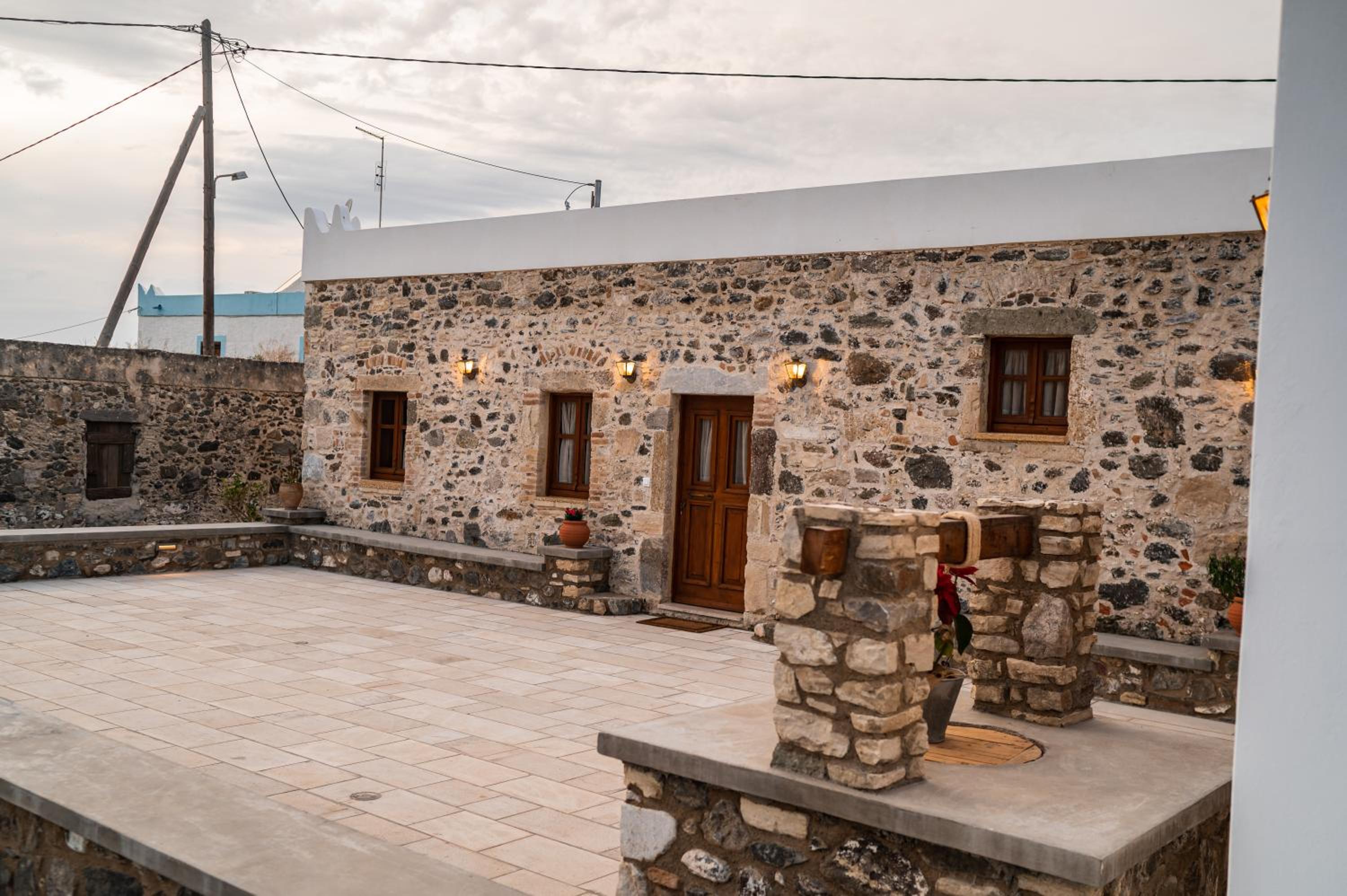 Paradisi Stone House