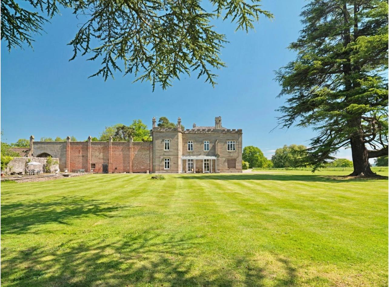 Newcourt Manor view 4