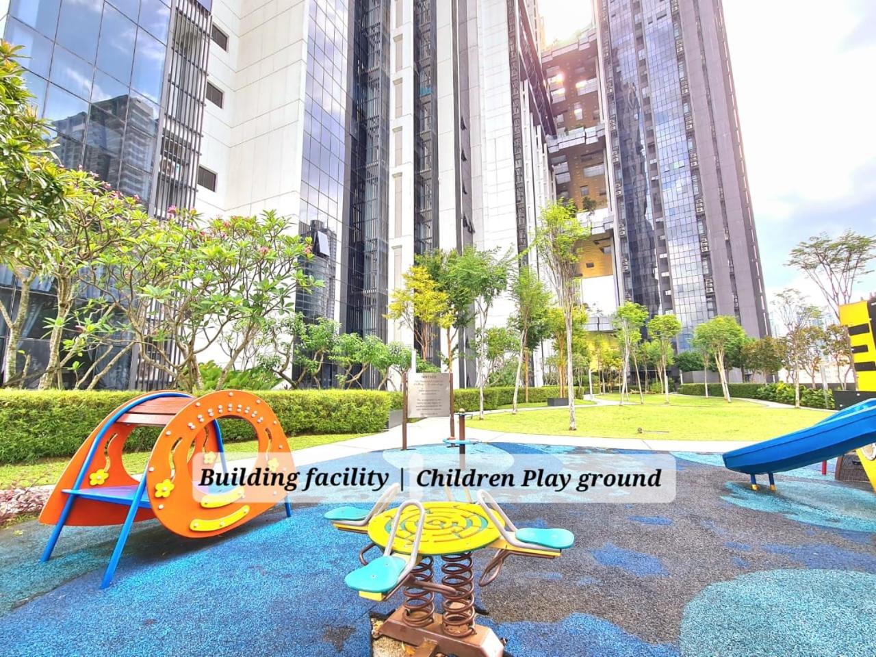 M city service suite KLCC