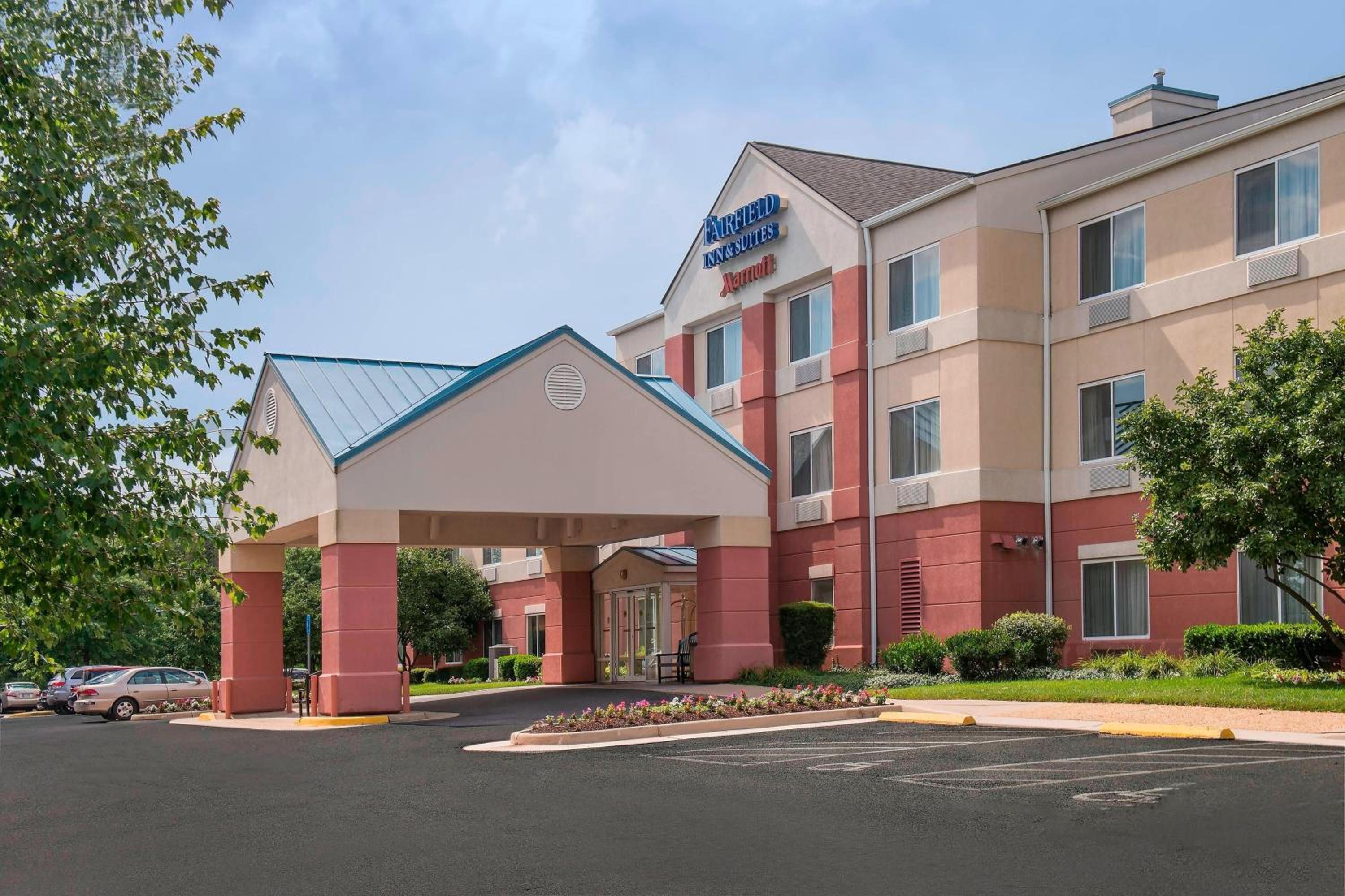 Fairfield Inn Dulles Airport Chantilly - Property Image 18